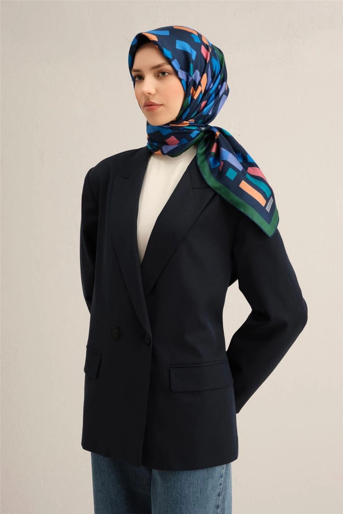 Armine Çiçek Desenli Saf İpek Sura Eşarp 9341 - 58