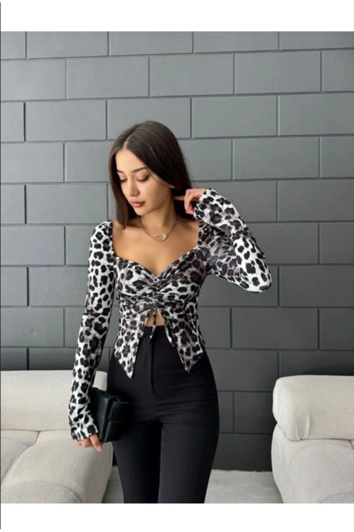 Femaura KOPYA - Bluz - Büzgülü Desenli Bluz - B.leopar Desenli