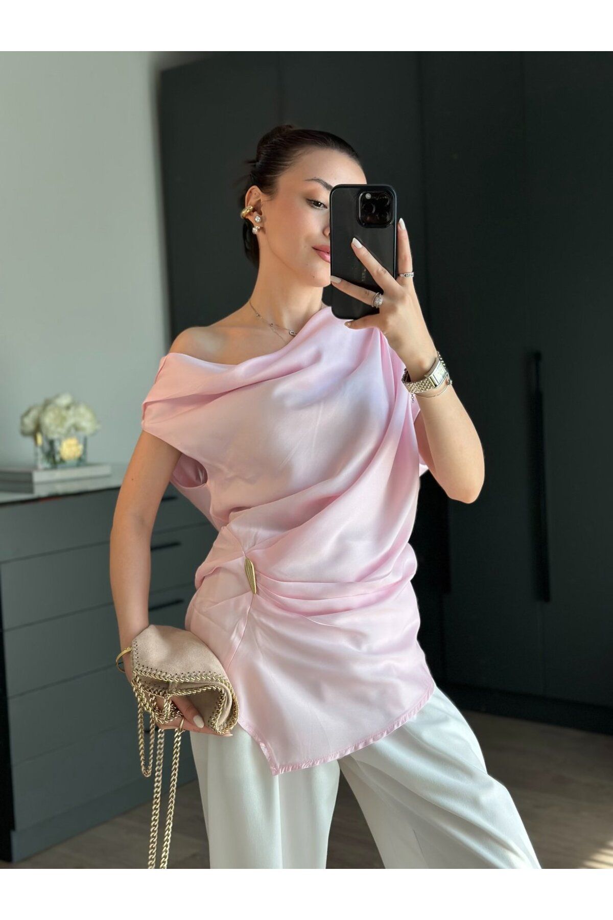 Tugen Co PEMBE TASARIM YAKA BLUZ