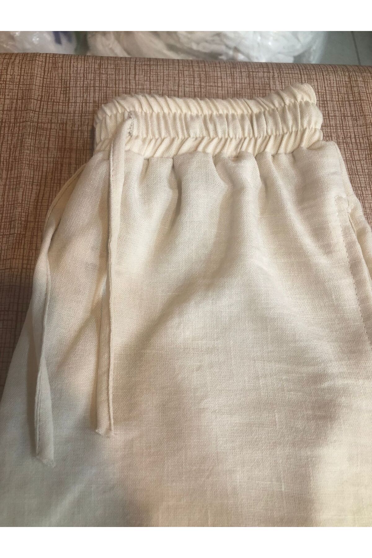 Terry-Light Stone Color Linen Shorts 4