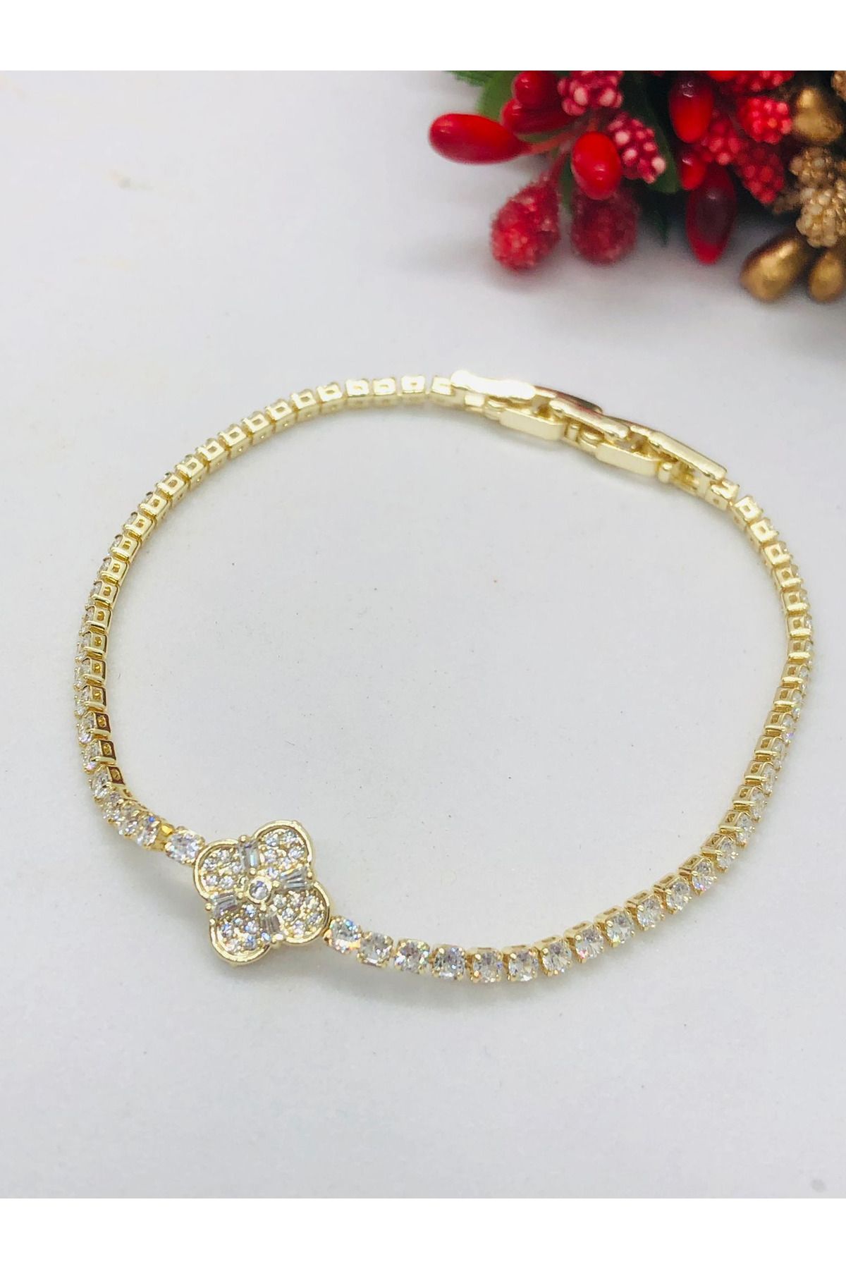 İnDerin Çiçekli Su Yolu Taşlı Bileklik Gold