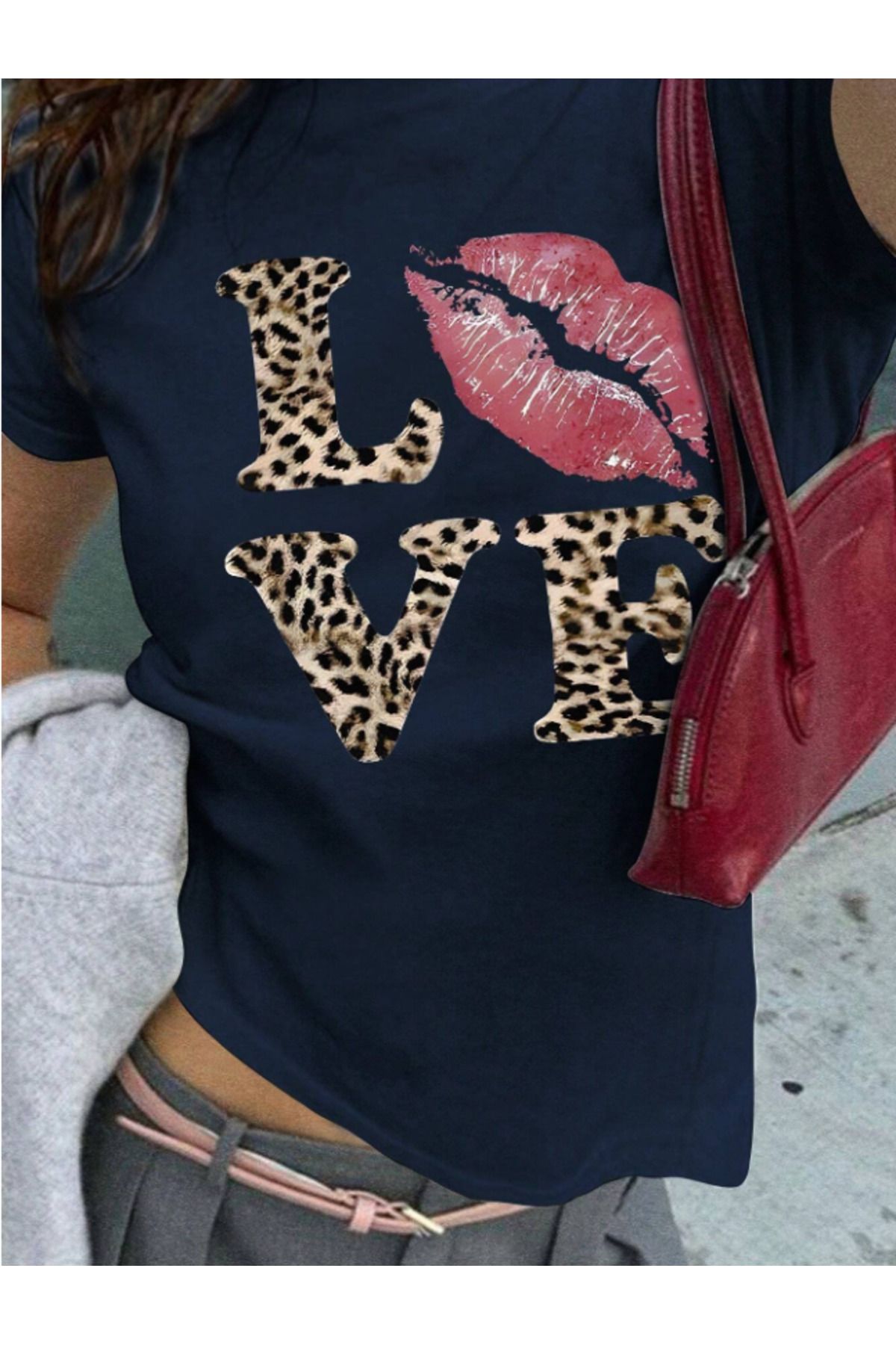 Framgan Kadın LEOPAR Detaylı Özel Baskılı Günlük Kısa Kol Pamuklu T-Shirt