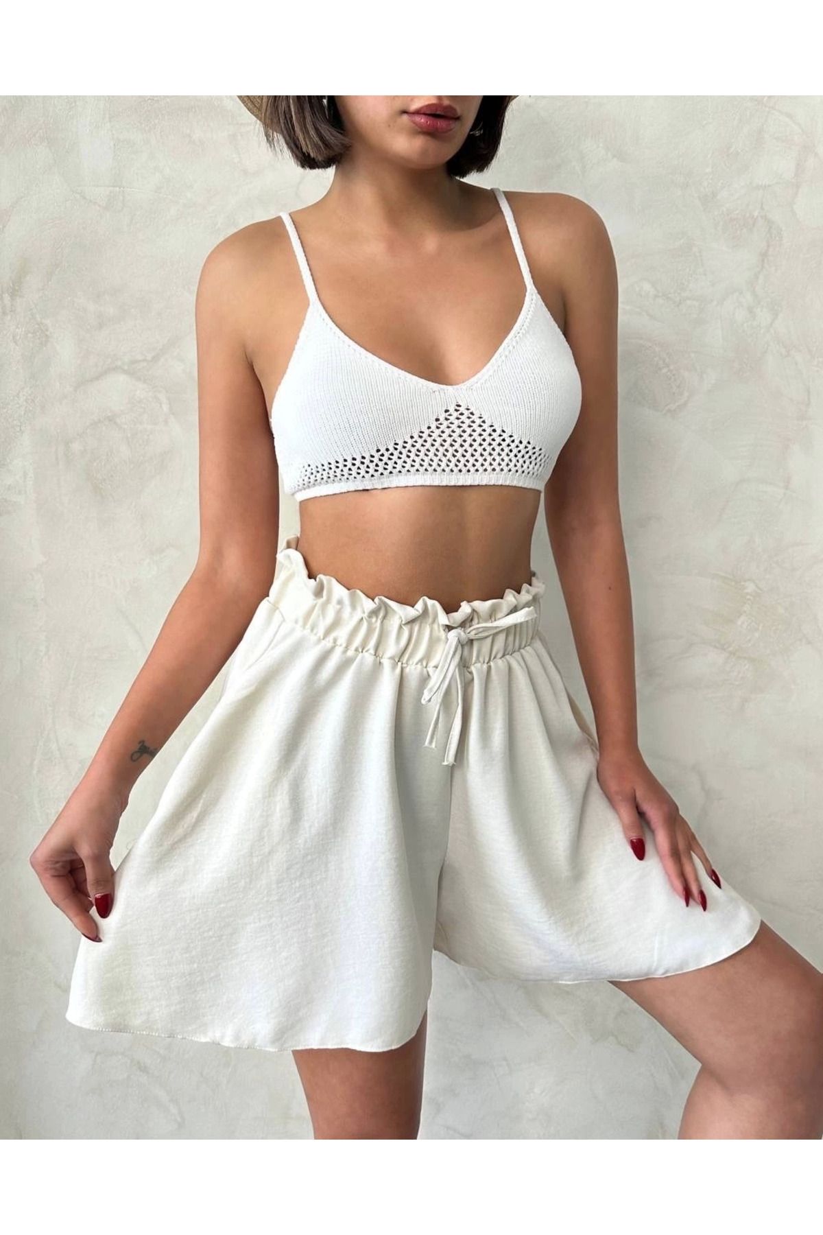 Omarı Volanlı keten şort bej s255058