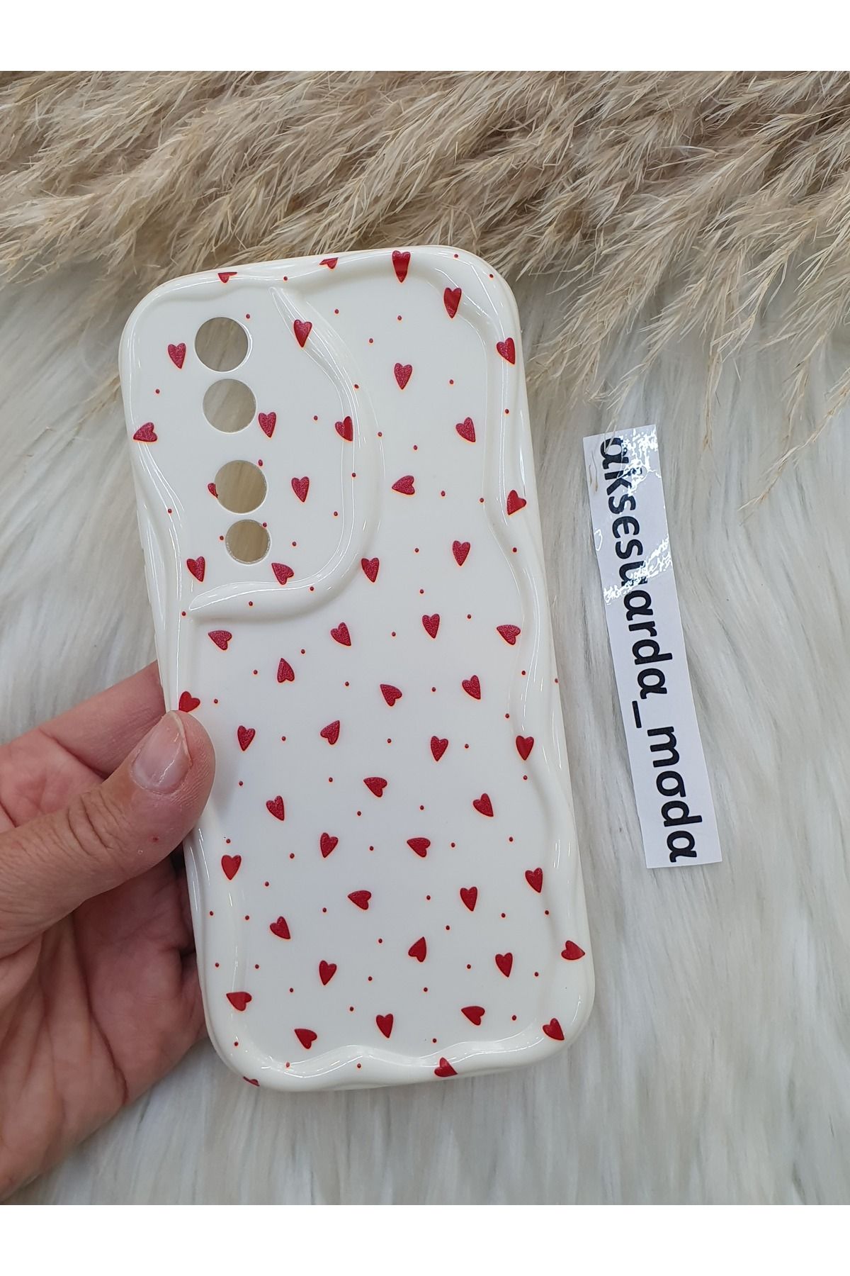 ZB Aksesuarda Moda HONOR 90 UYUMLU KIRMIZI KALPLER BASKILI DESENLİ KILIF
