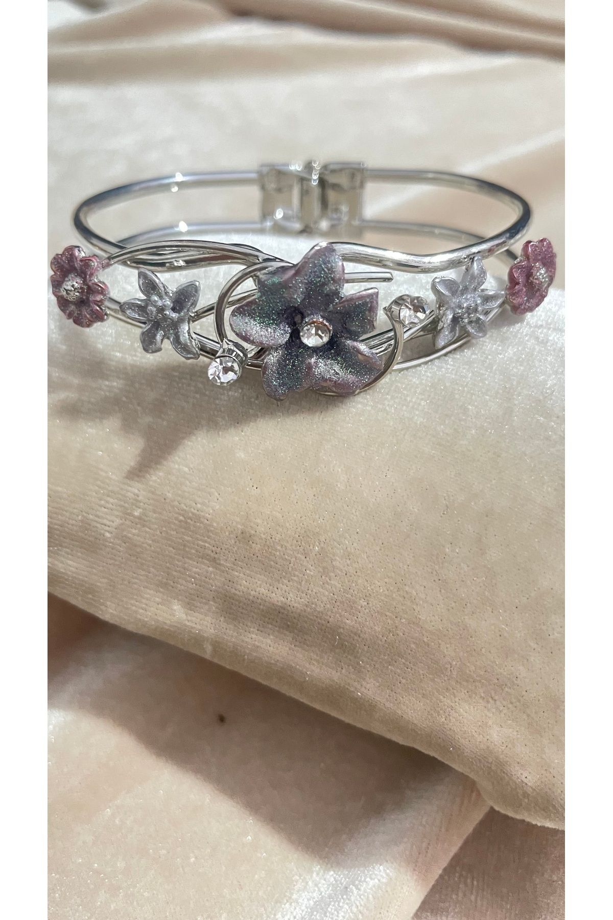 steelbijuteri 🌸 Çiftli Bahar – Renkli Çiçek Kelepçe Bileklik