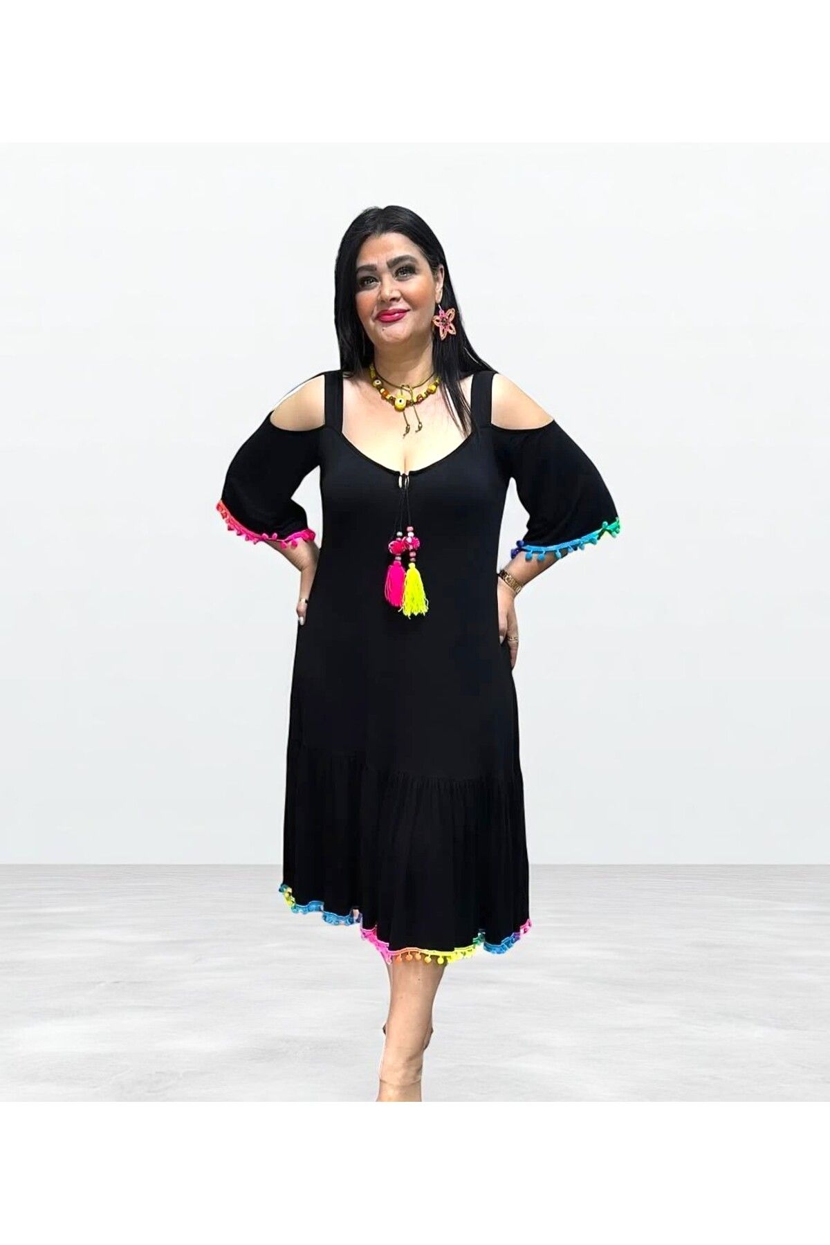 Selda Moda Büyük Beden Ponponlu Elbise