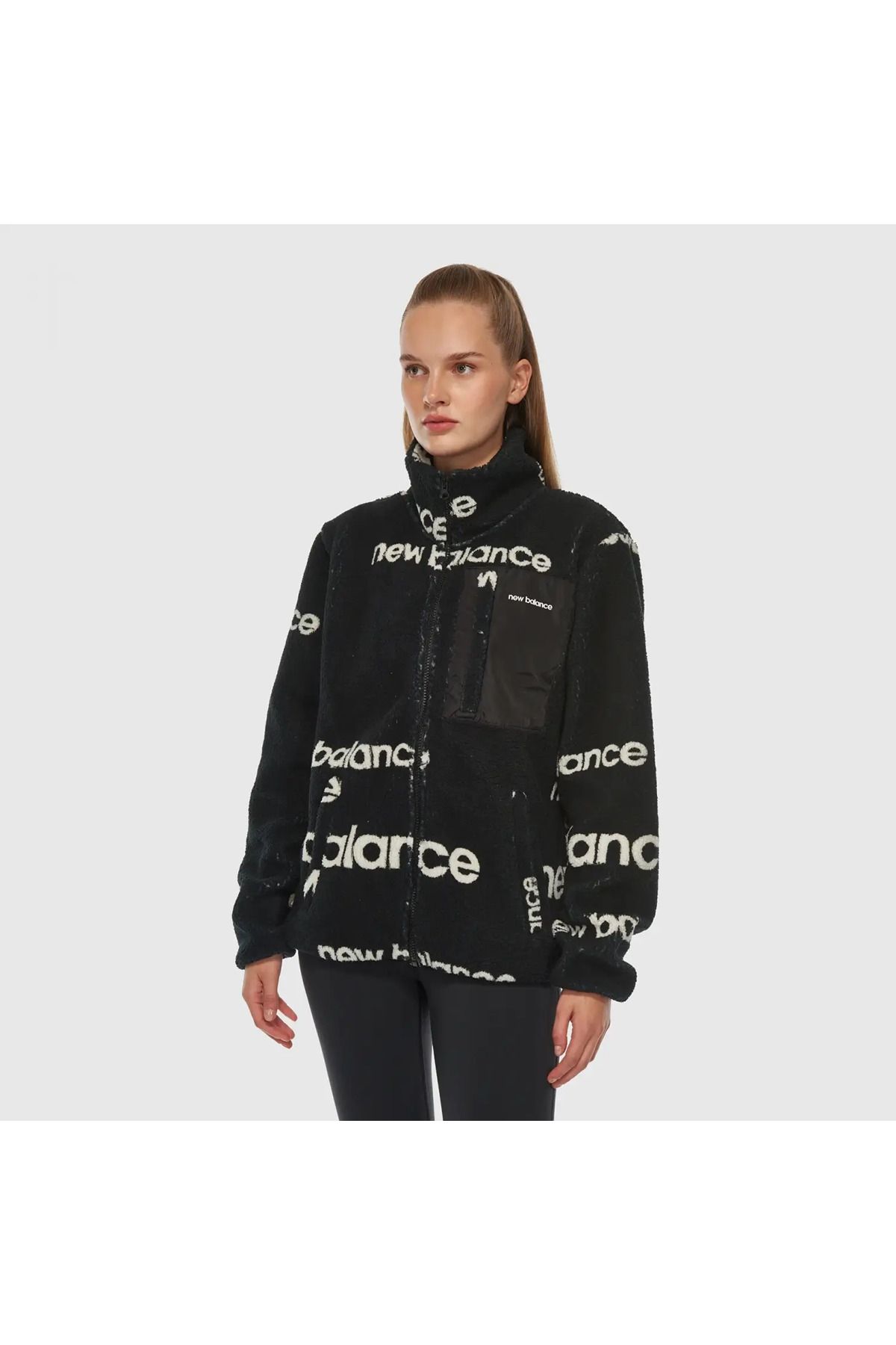 New Balance Siyah Kadın Sweatshirt - UNC3358