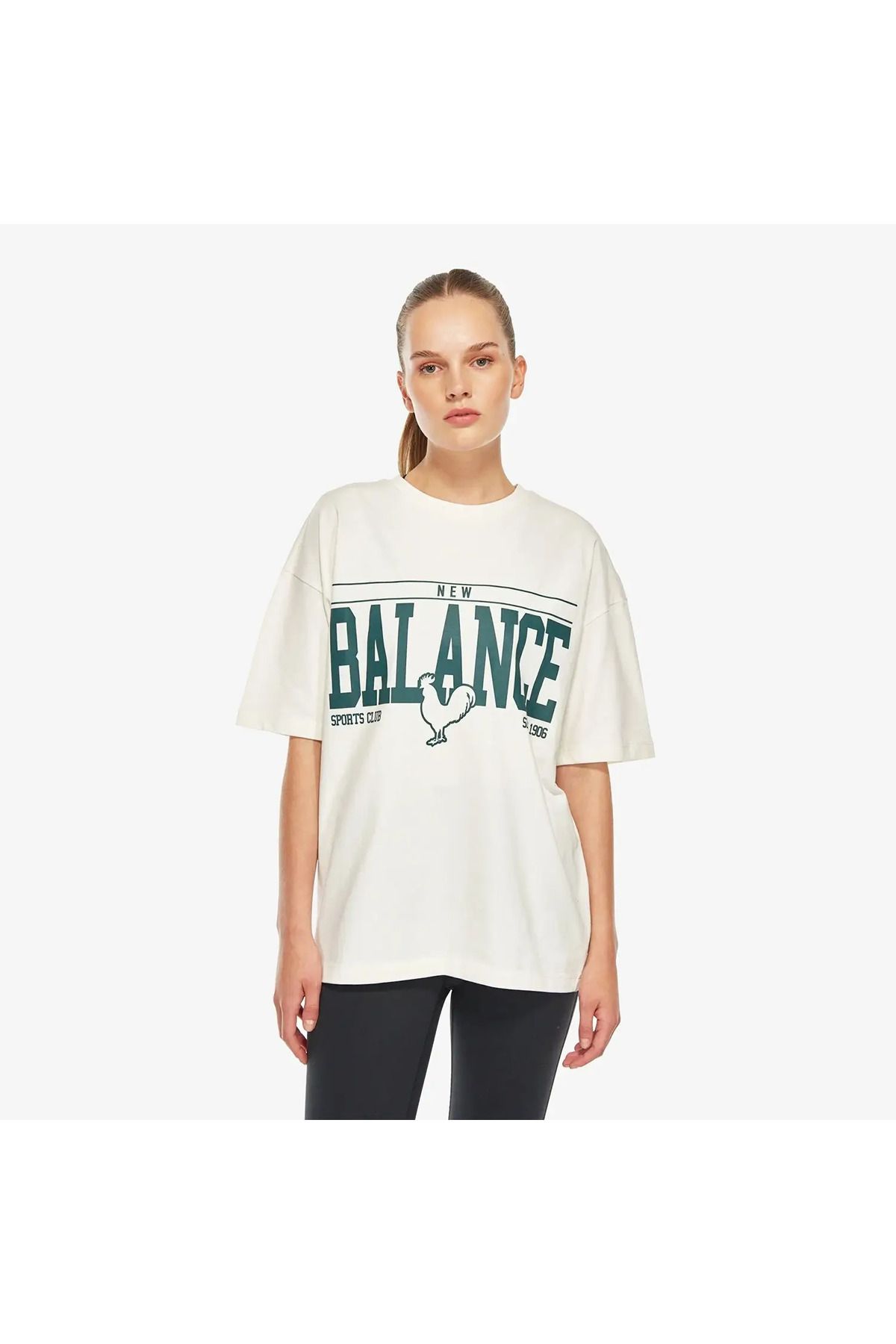 New Balance Lifestyle Kadın Beyaz Tişört - UNT3401-SST