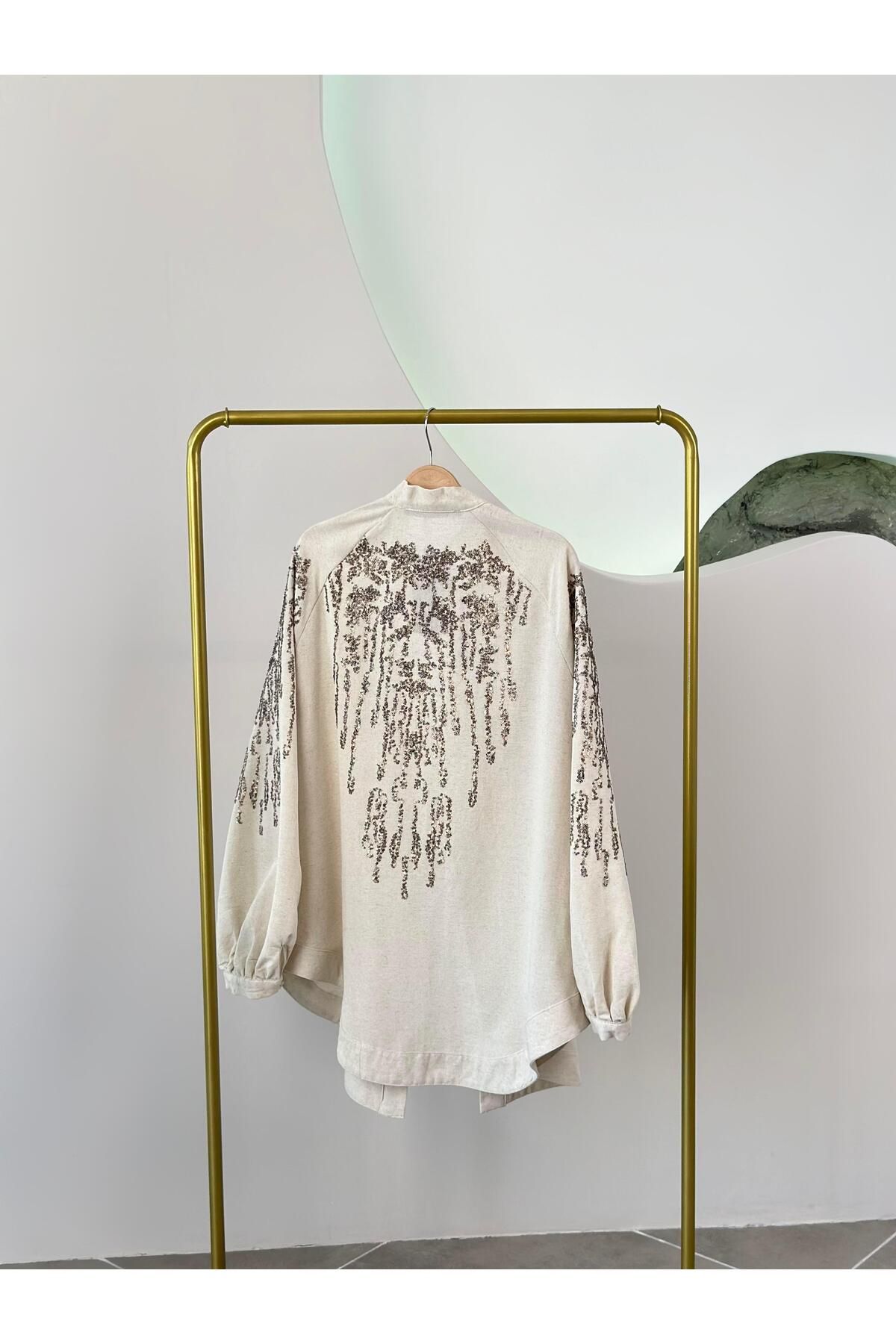 BÜRDE Natural Kumaş Pul Nakışlı Kahve Renk Kadın Kimono