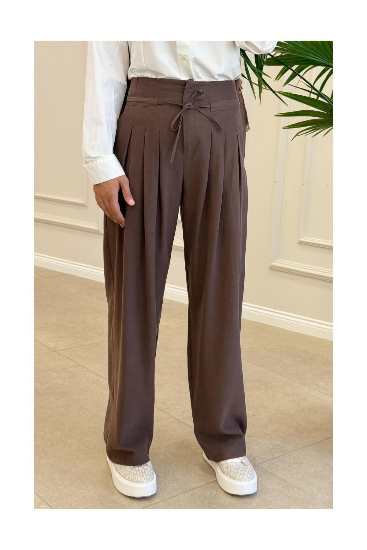 Hare Butik ELORİA PİLE DETAY PANTOLON
