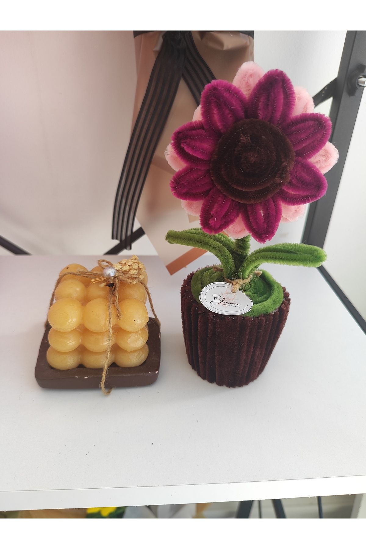 Handmade Renkli küçük saksıda papatya