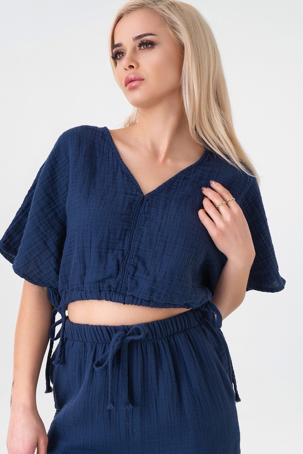 Fashion Showcase Müslin %100 Doğal Kumaş V Yaka Beli Ayarlanabilir Crop Lacivert