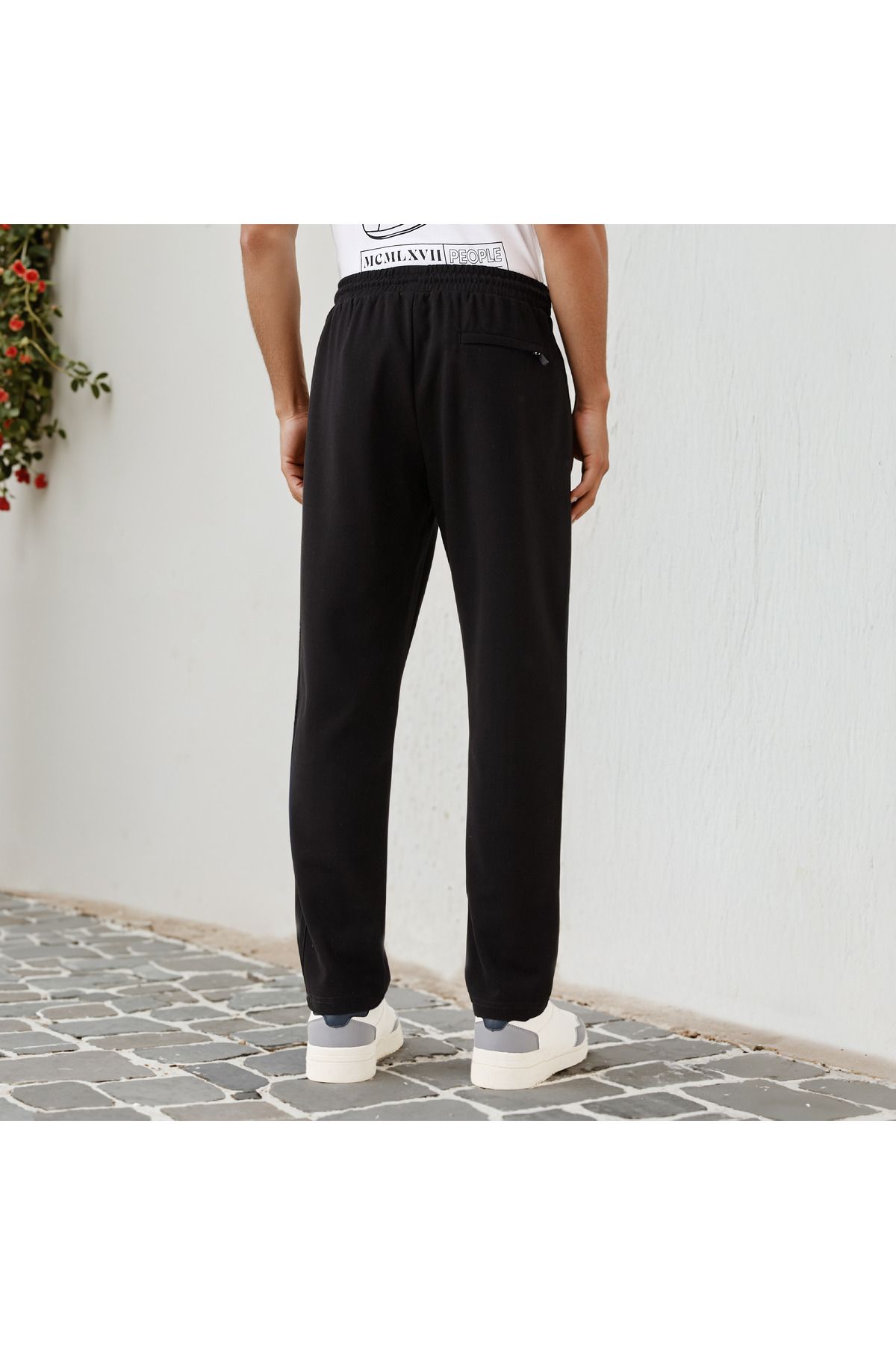 Kappa-Kappa Panelled Track Pants with Drawstring Closure and Pockets 3
