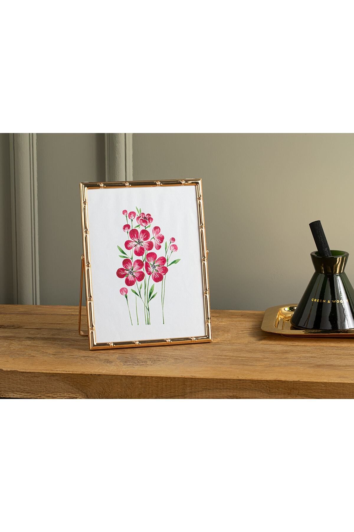 Elioure 15x21 cm altın renkli bambu metal çerçeve, şık ve zarif dekoratif ürün