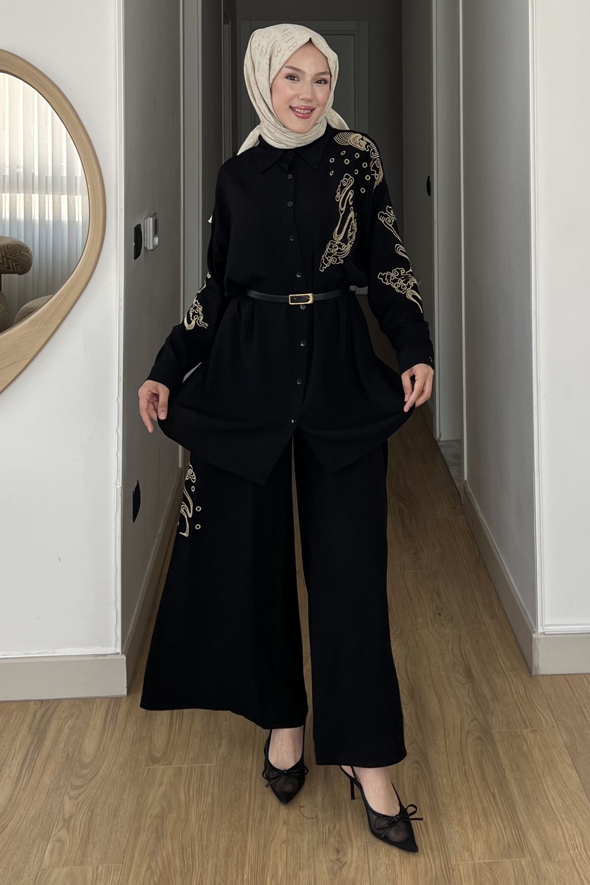 Saklı Butik Nevşin Nakışlı Gömlek Pantolon Takım