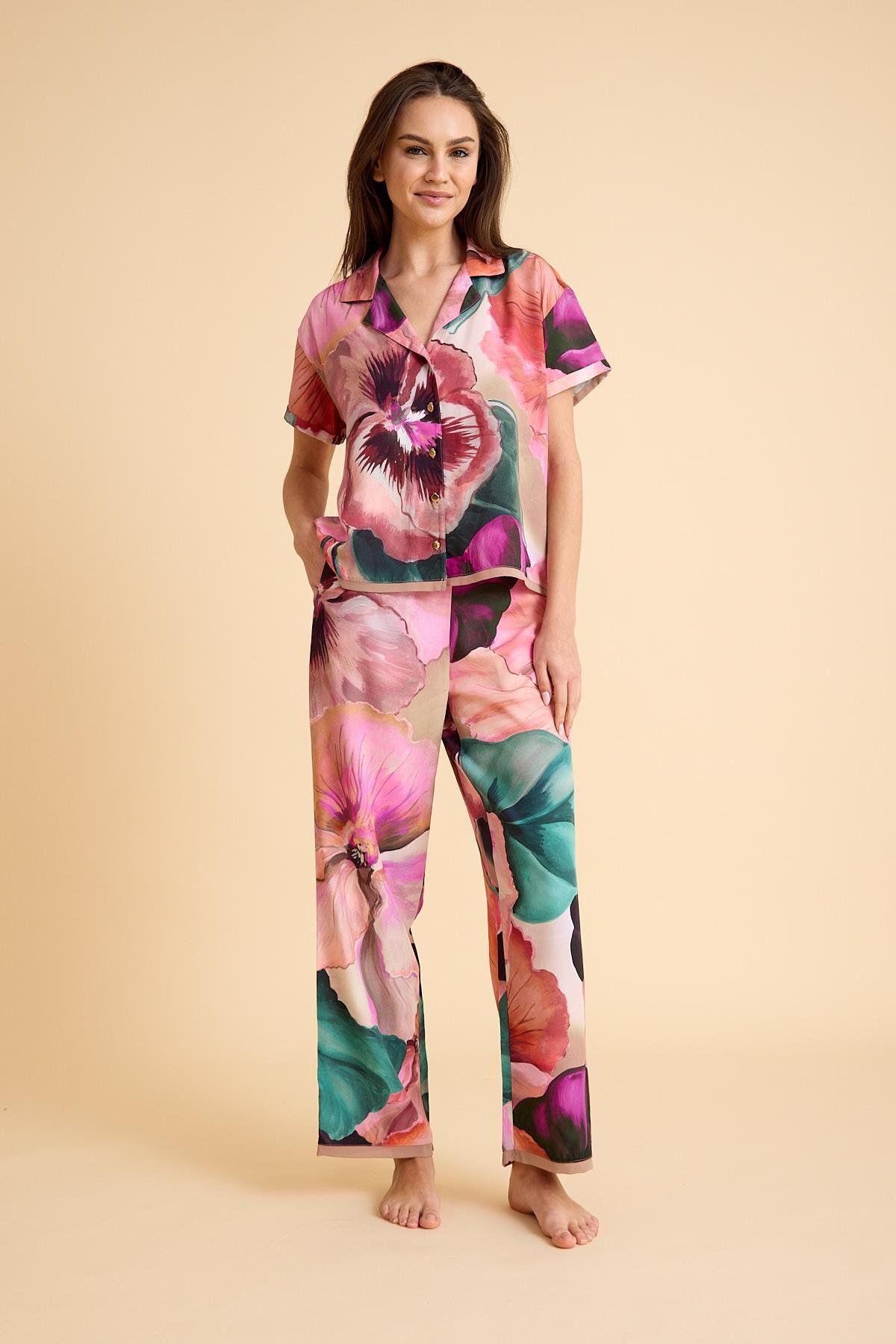 Amarelle Paradise Sklamen Ultra Hafif Viskon İpeksi Pijama Set