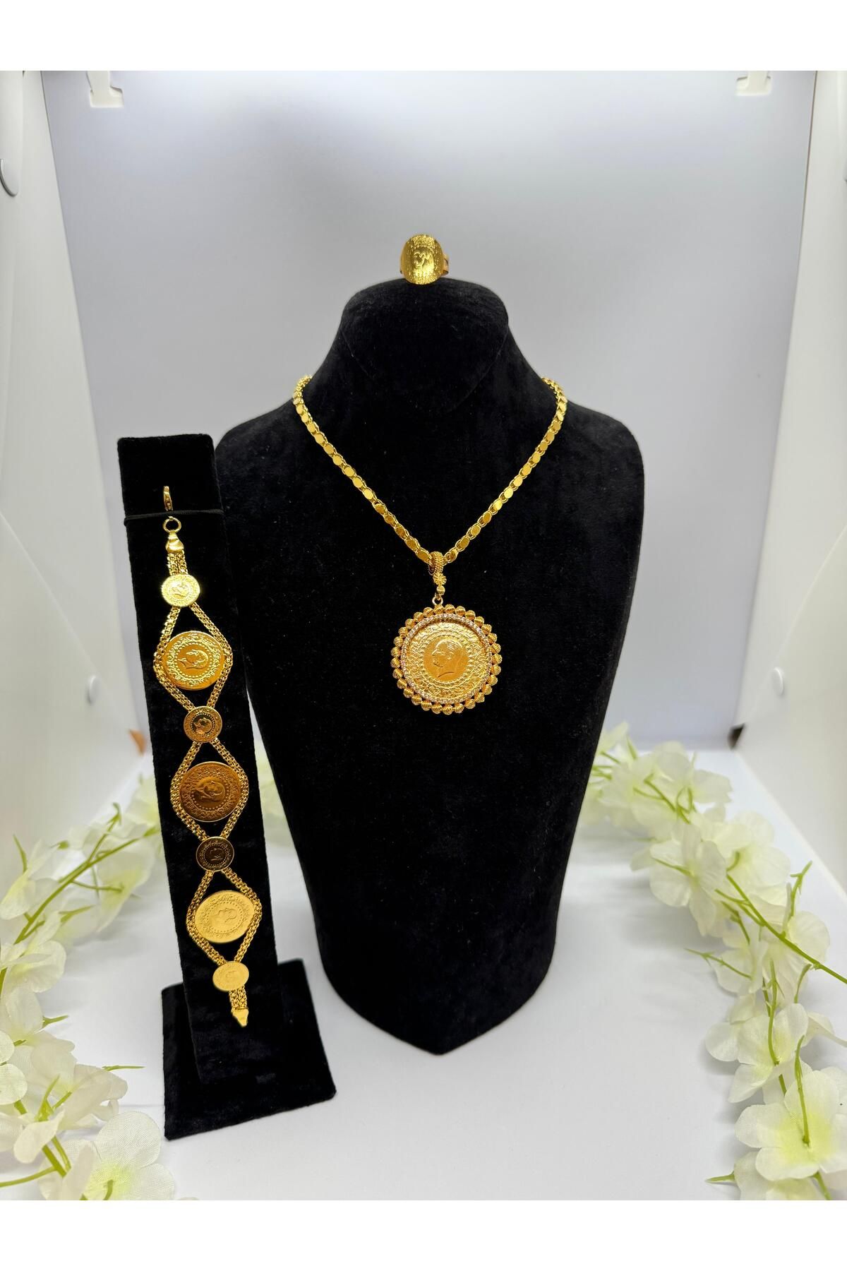 Constanza Exclusive 22 Ayar Altın Kaplama Arpa Zincirli Tuğra Motifli Set Kolye,Bileklik Ve Yüzük Lvd521