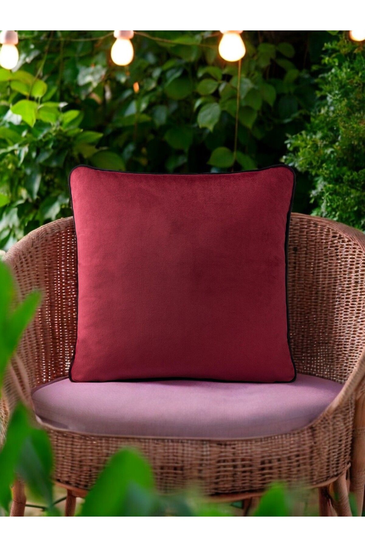 ASDİVA Malbiy Düz Dekoratif Kırlent Kılıfı – Siyah Biyeli Bordo Yastık Kılıfı 43x43 cm