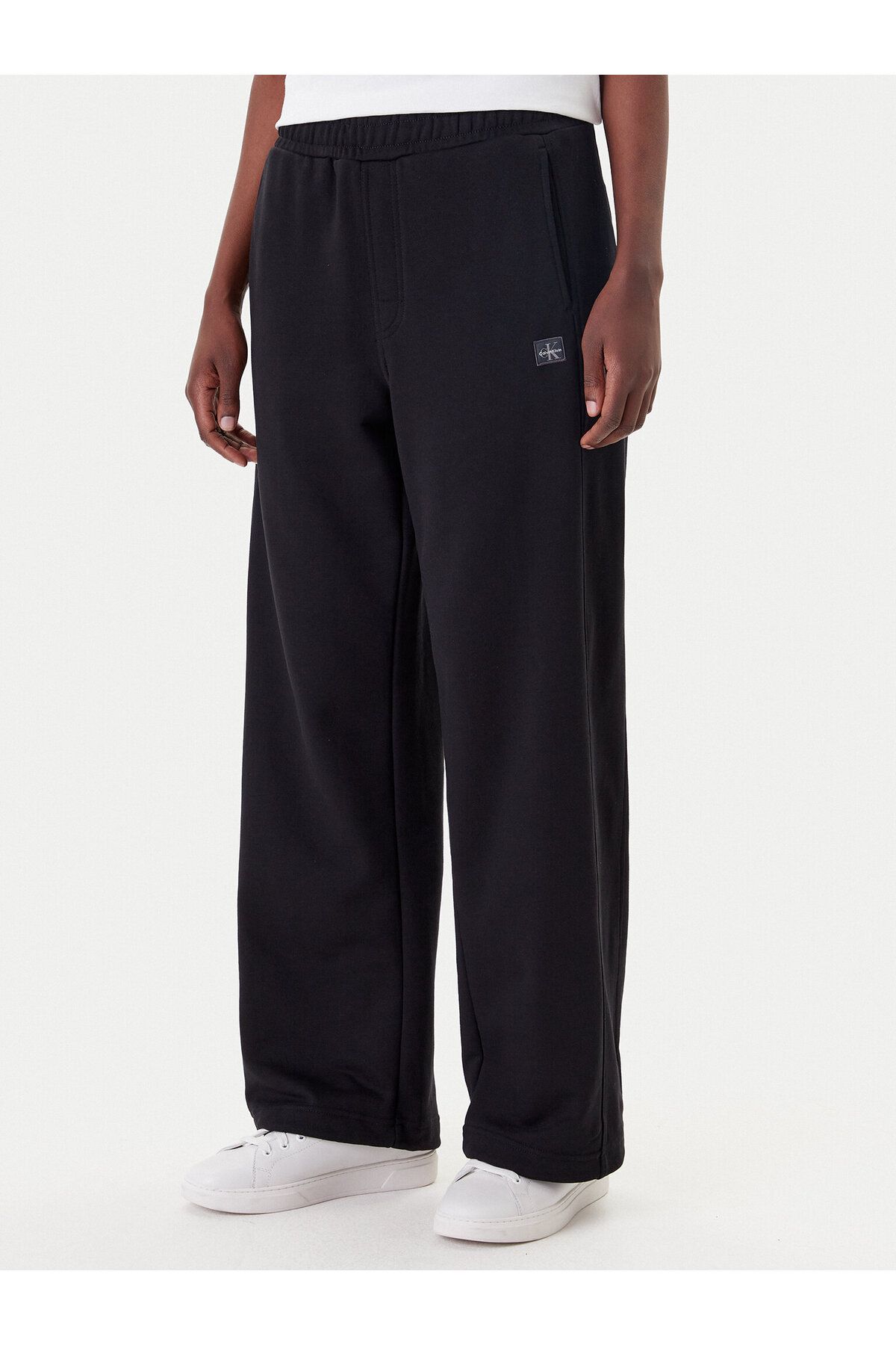 Calvin Klein Kadın Rahat Kalıp Beli Lastikli Pamuklu Geniş Paça Siyah Eşofman Altı LV047C249G-UB1