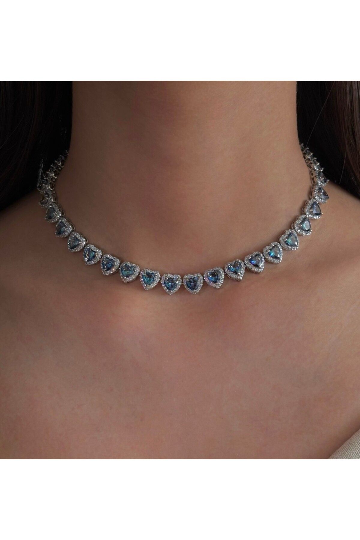 h&b design jewel Hologramlı Full Taşlı Kalpli Kolye