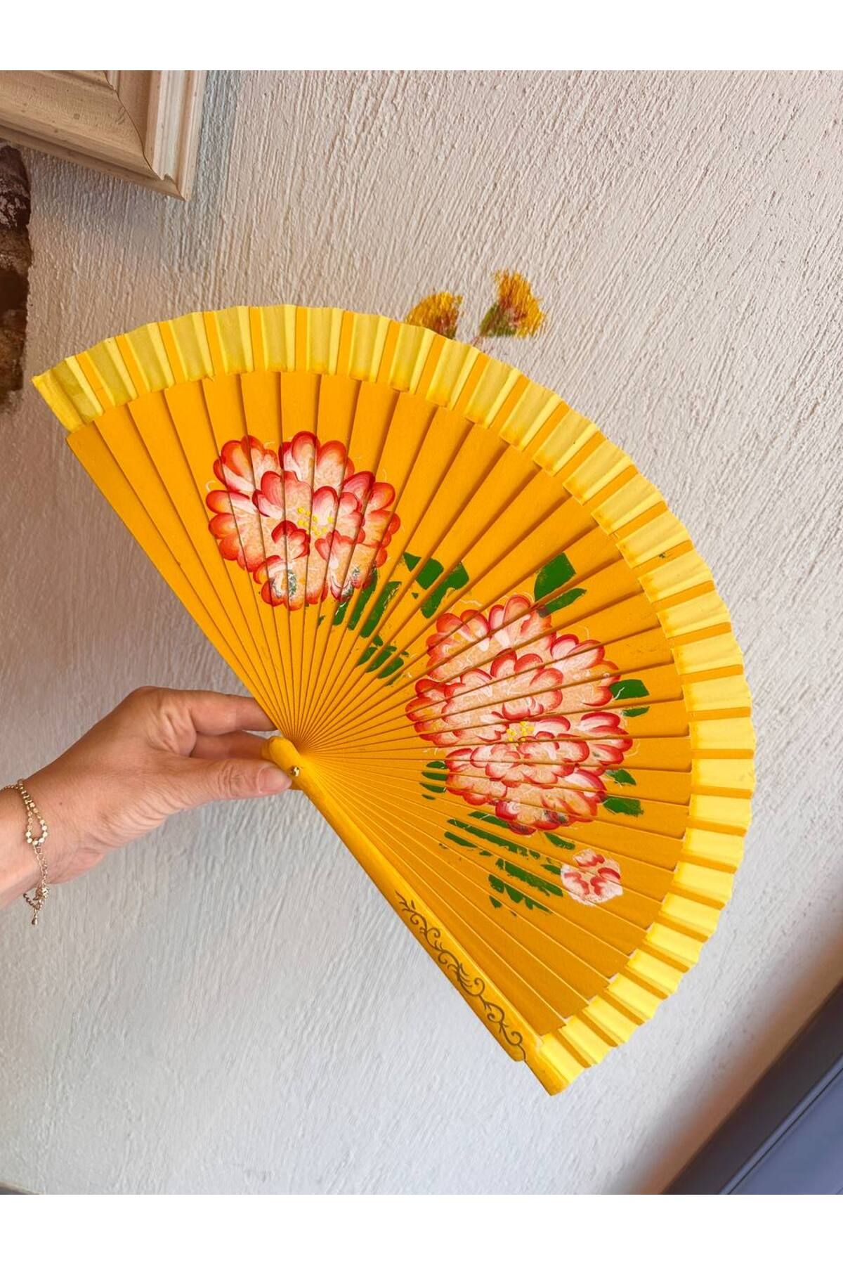 Esmeray Aksesuar Sarı Ahşap ( Bambu ) Çiçek İşlemeli Birinci Kalite Yelpaze