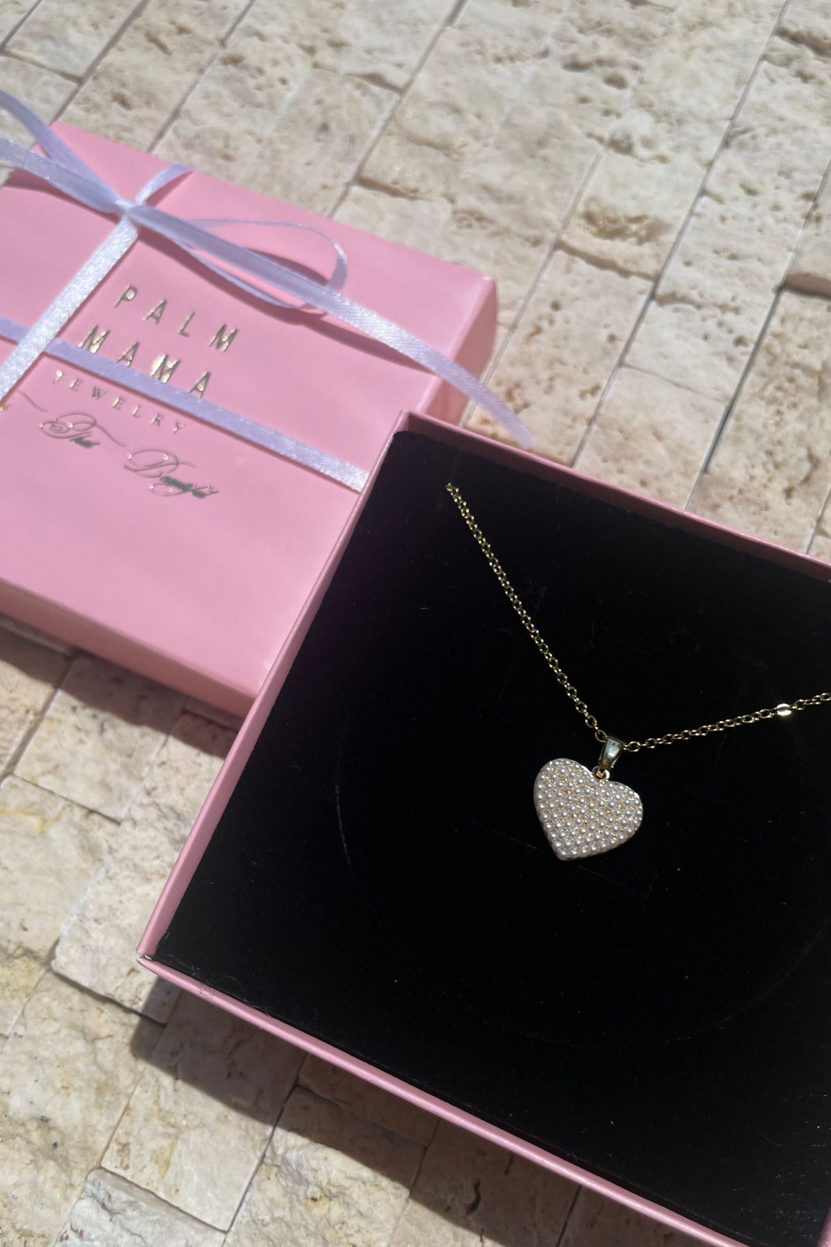 PALM MAMA JEWELRY Romantik Hediye Önerisi Kalp İnci Detaylı Zarif Pembe Hediye Kutulu Gold Çelik Kolye