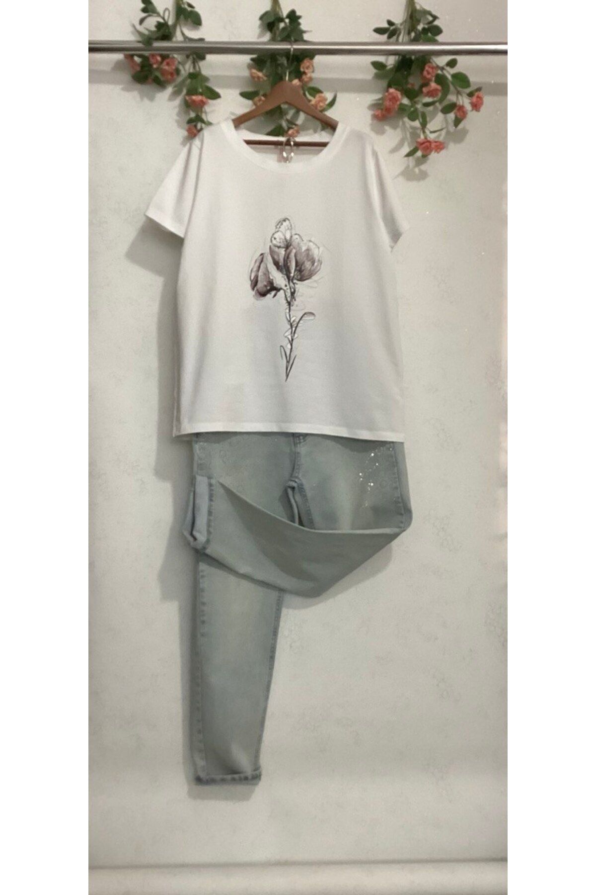 Wiges Kadın Bisiklet Yaka güpürlü Özel Tasarım T-shirt