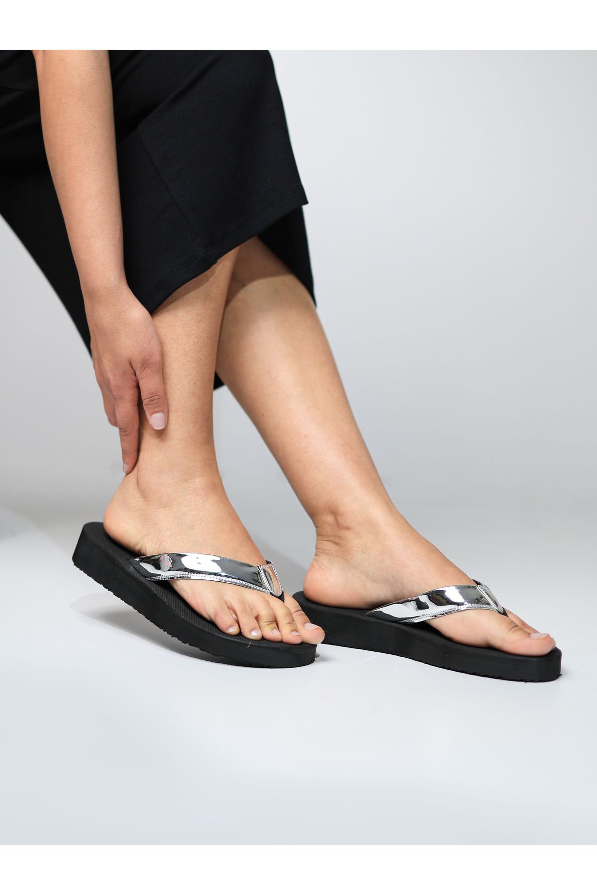 HANOX Lara Kadın Parmak Arası Plaj Terlik Flip Flops (3,8) Cm
