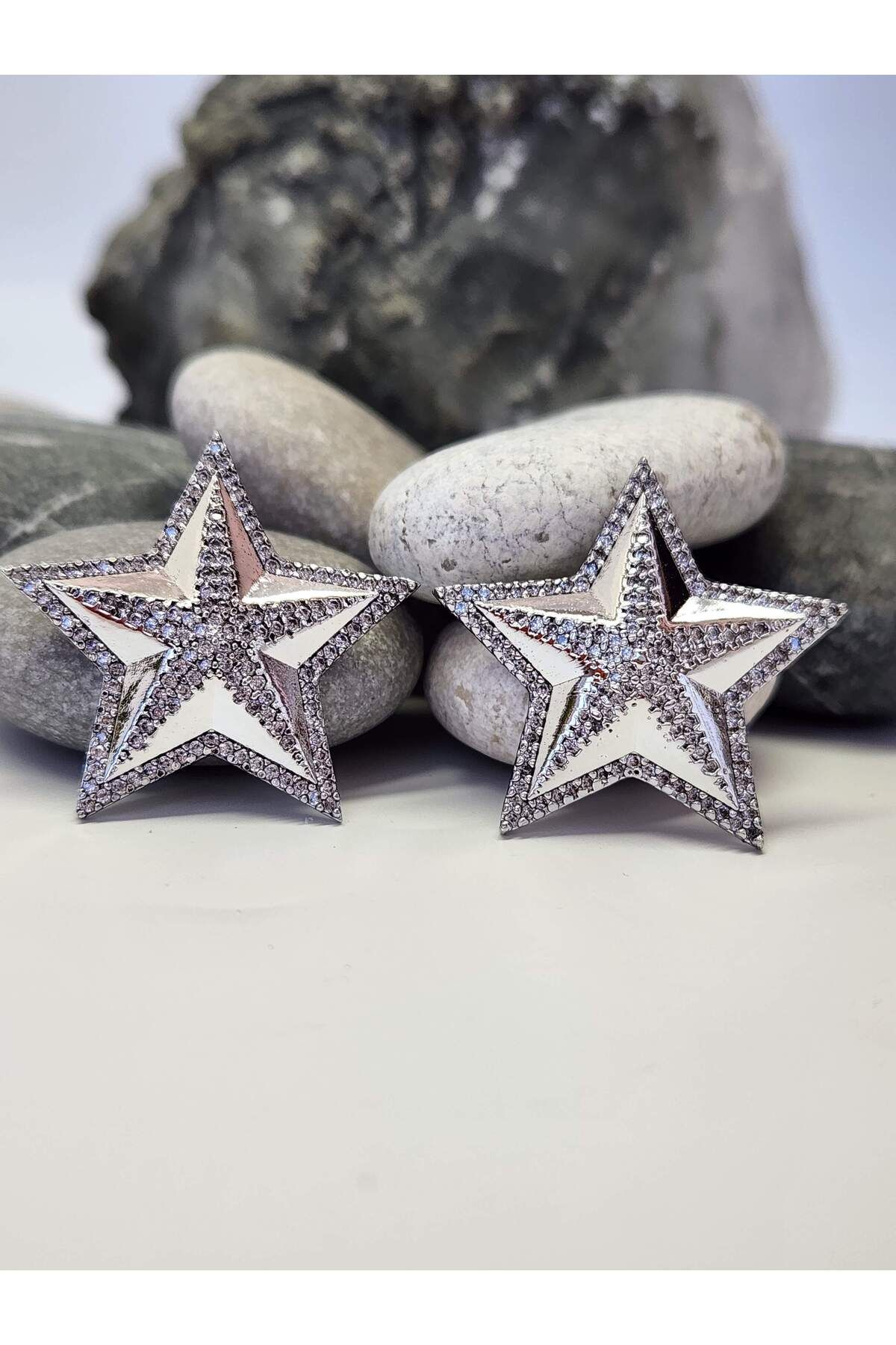 Eva Takı Store Yıldız Figürlü Çelik Gümüş Silver Renkli Küpe