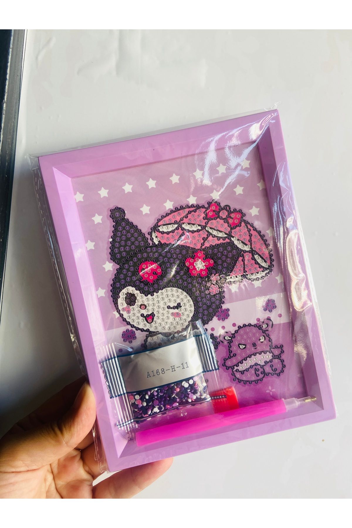 synshop Kuromi Sanrio Kuromili Elmas Mozaik Kendin Yap Boncuklu Taşlı Tablo (Çerçeveli) Sanat Kit Taşlama