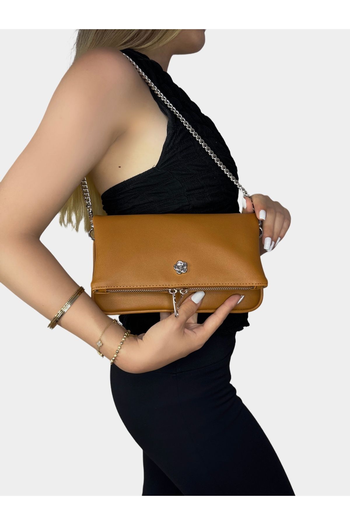 BK Bags & Accessories TABA ZİNCİR ASKILI EL VE OMUZ KADIN ÇANTASI