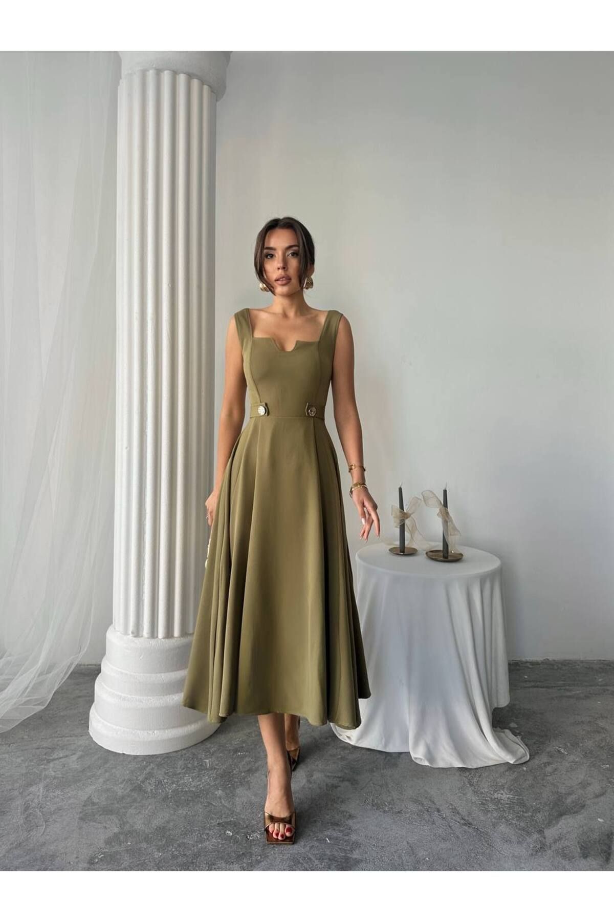 conconmoda Ayvel Atlas Düğme Detay Midi Elbise