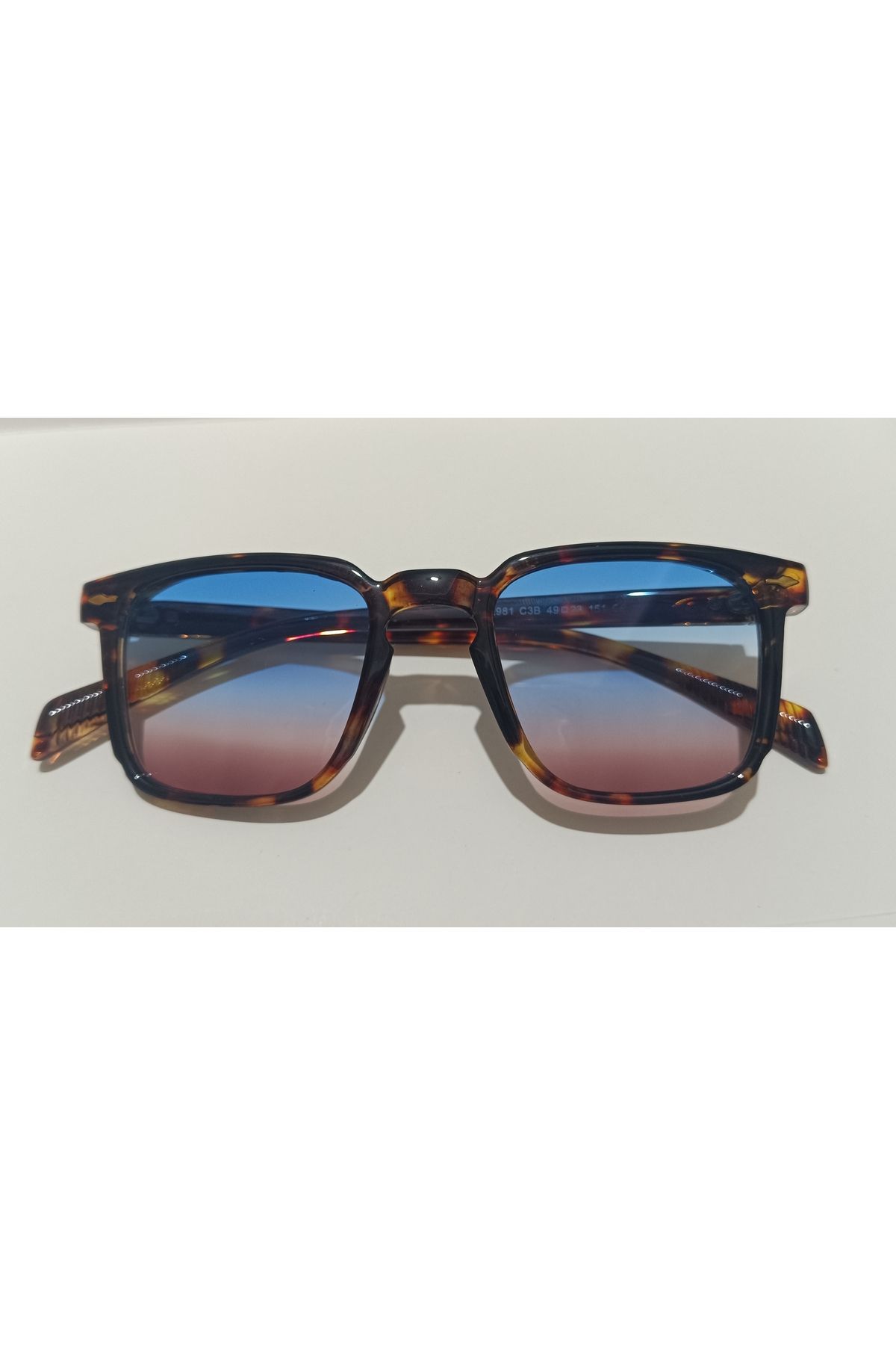 Pierre Lotus PİERRE LOTUS UNISEX DİKDÖRTGEN GÜNEŞ GÖZLÜĞÜ PLG1122