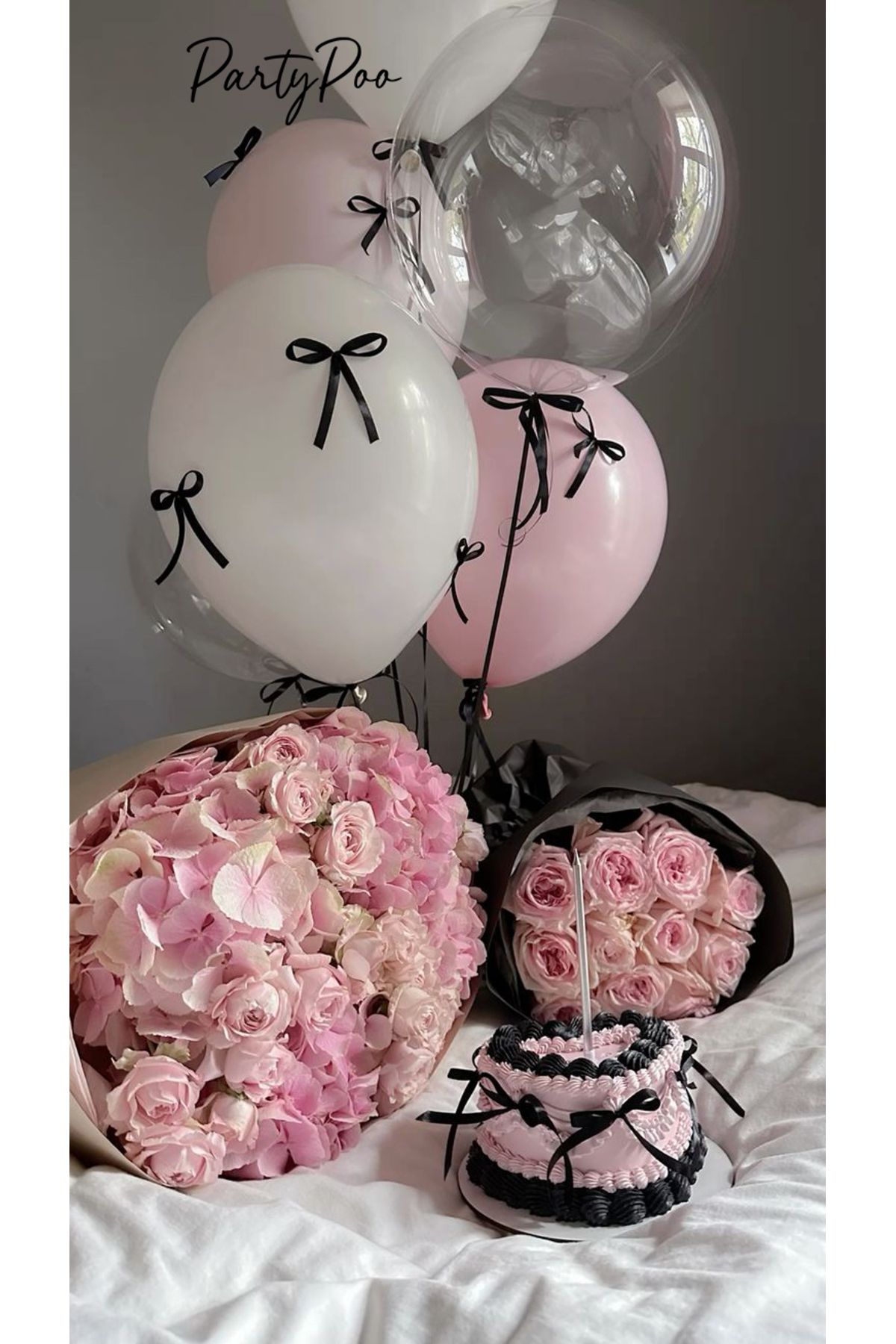 PartyPoo 2 Pembe 2 Beyaz 2 Şeffaf Balon Seti + 15 Siyah Fiyonk Kurdele Fiyonklu Balon, Kurdeleli Balon