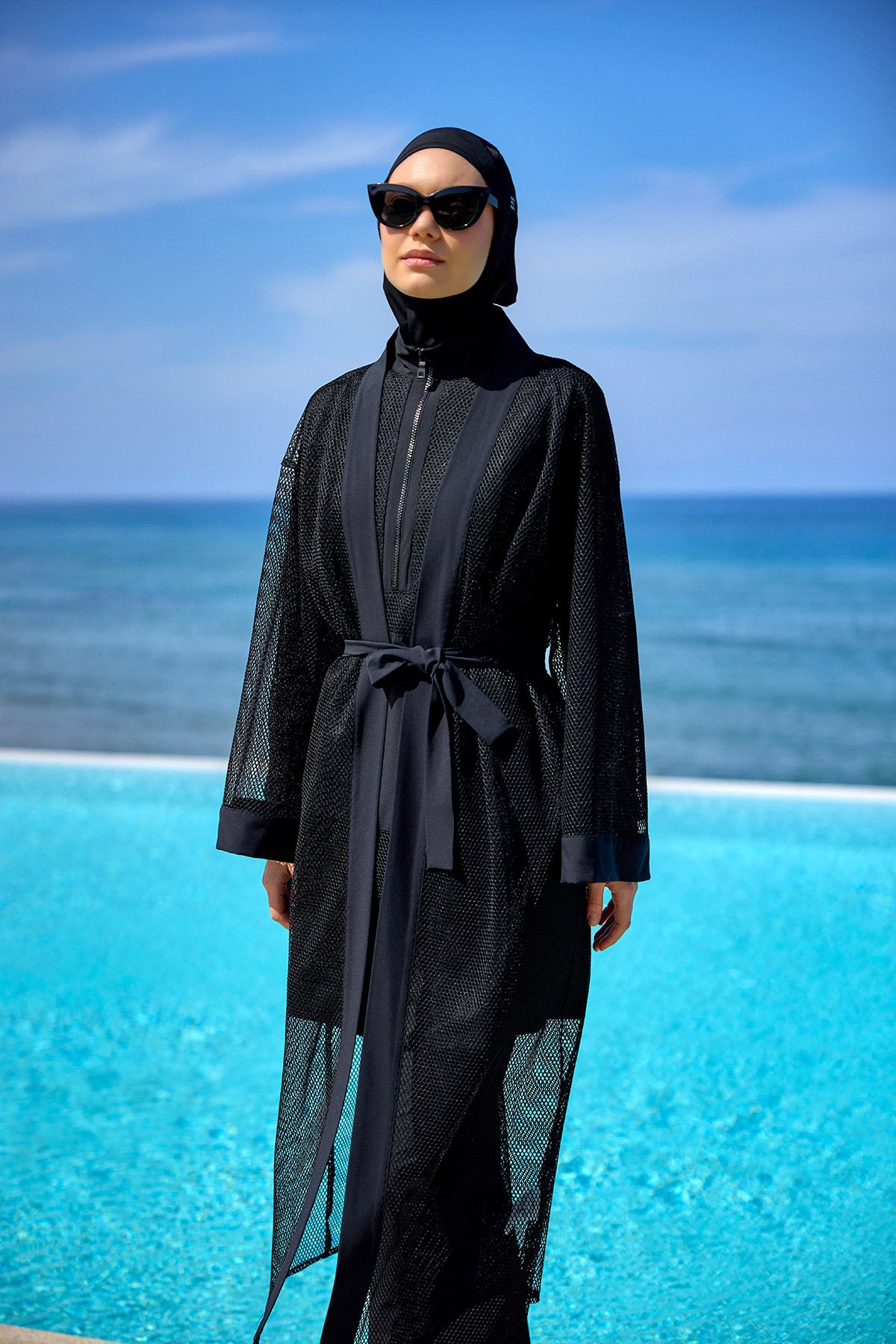 Marina Siyah Tül Kimono – Şık, Hafif Ve Tam Boy Tesettür Plaj Pareosu P2501-1