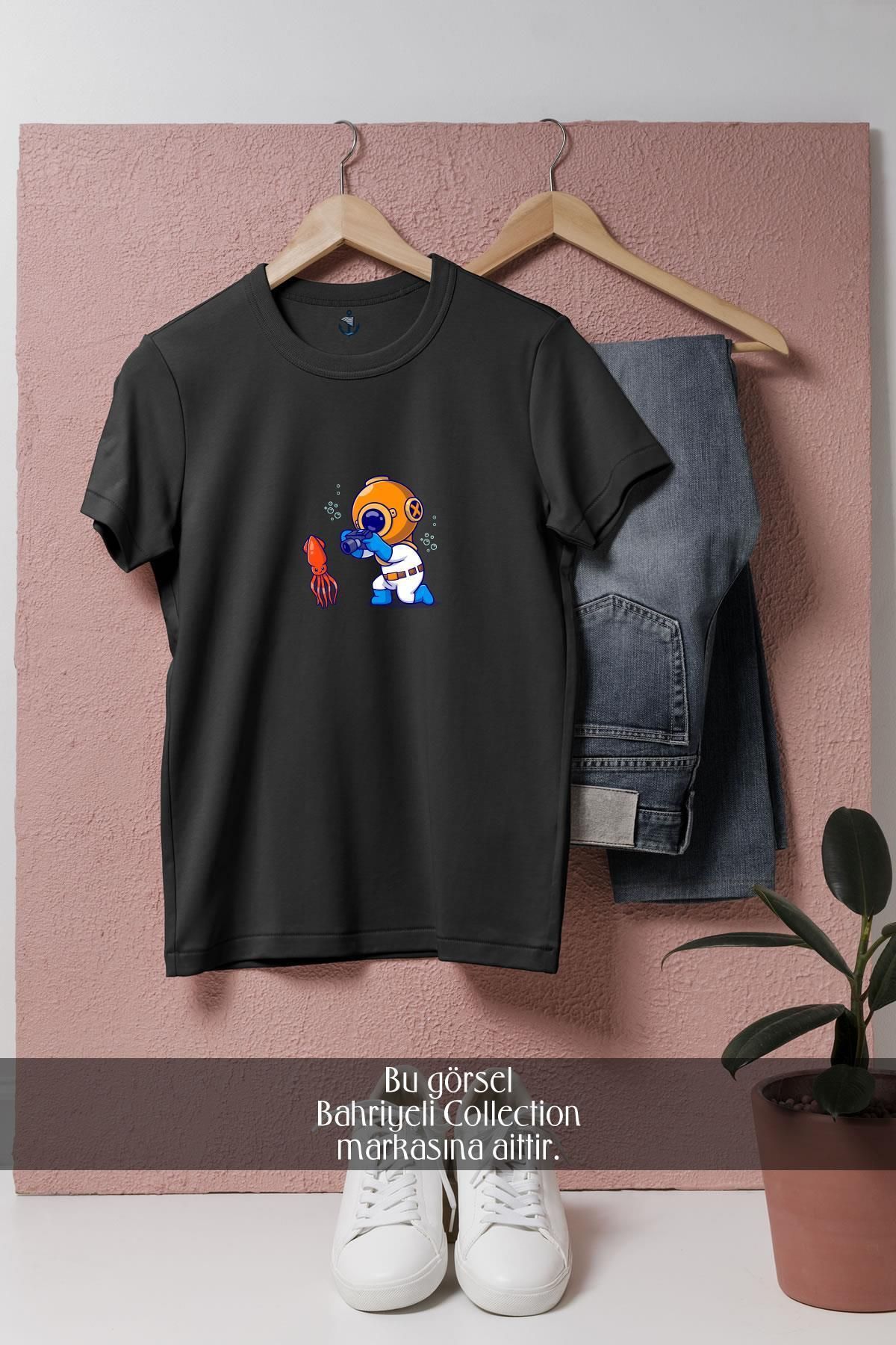 Bahriyeli Collection Oversize Mini Dalgıç Ve Ahtapot Tasarımlı Unisex T-Shirt