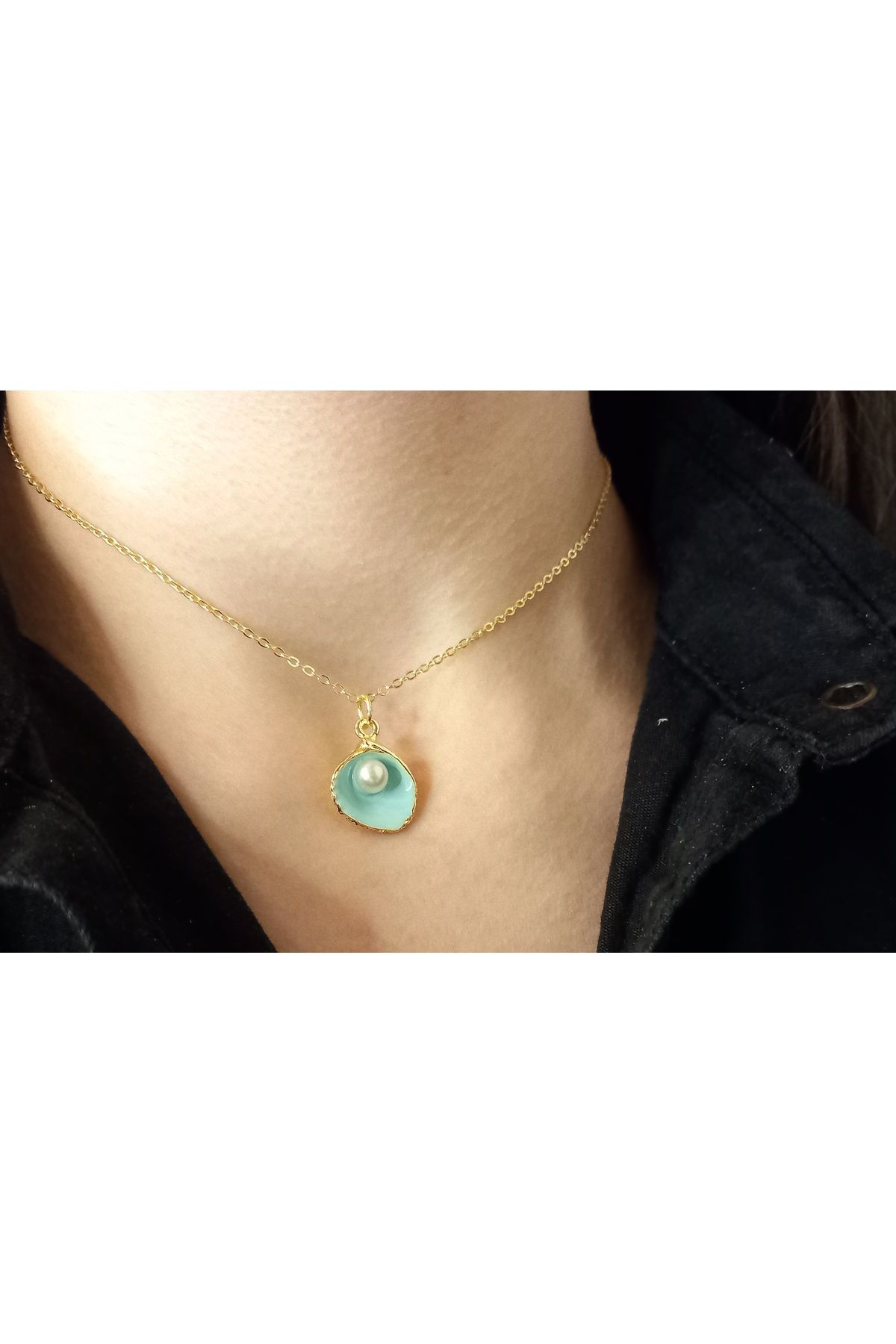 Crystal Atelier İncili Midye Kabuğu Kolye-Turkuaz İncili Altın Kaplama Midye Kolye-İncili Midye Deniz Kabuğu Kolye