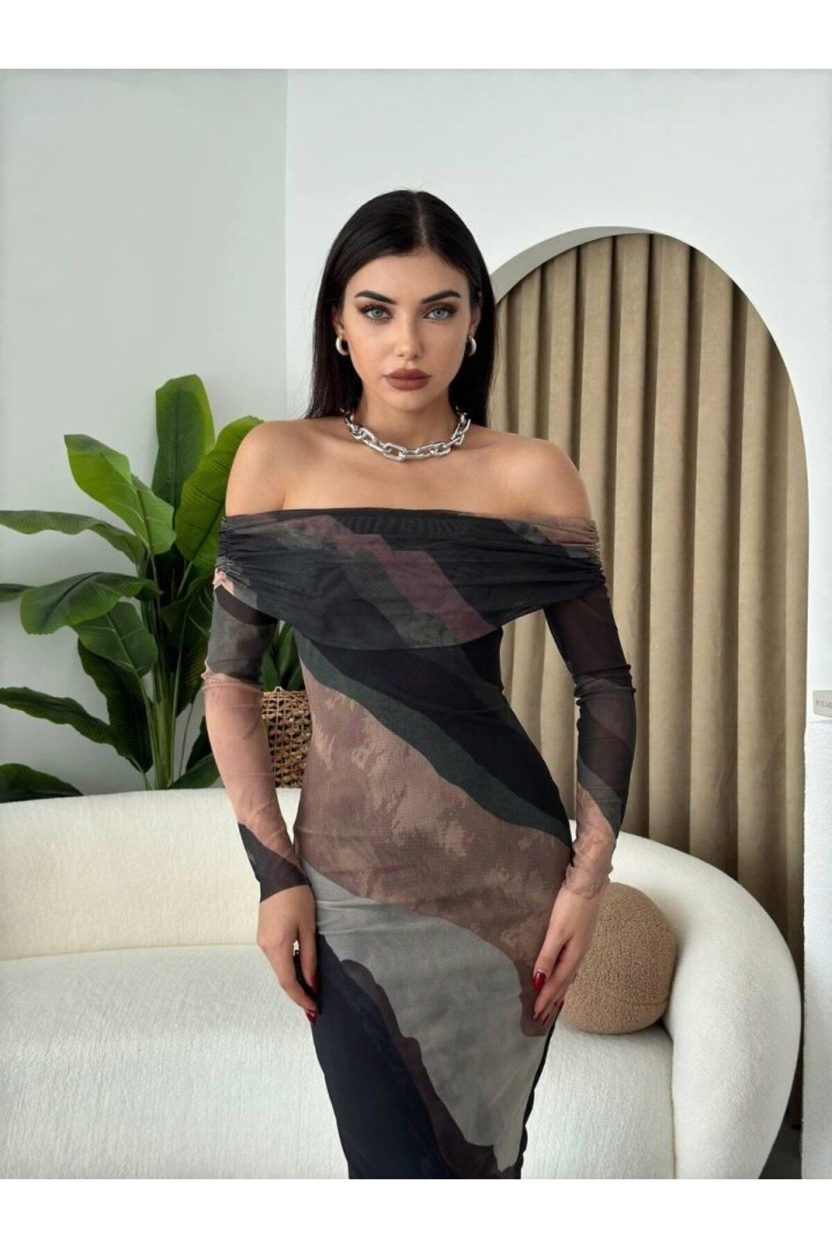 ETİLER COLLECTION Sevilla Madonna Yaka Tül Elbise