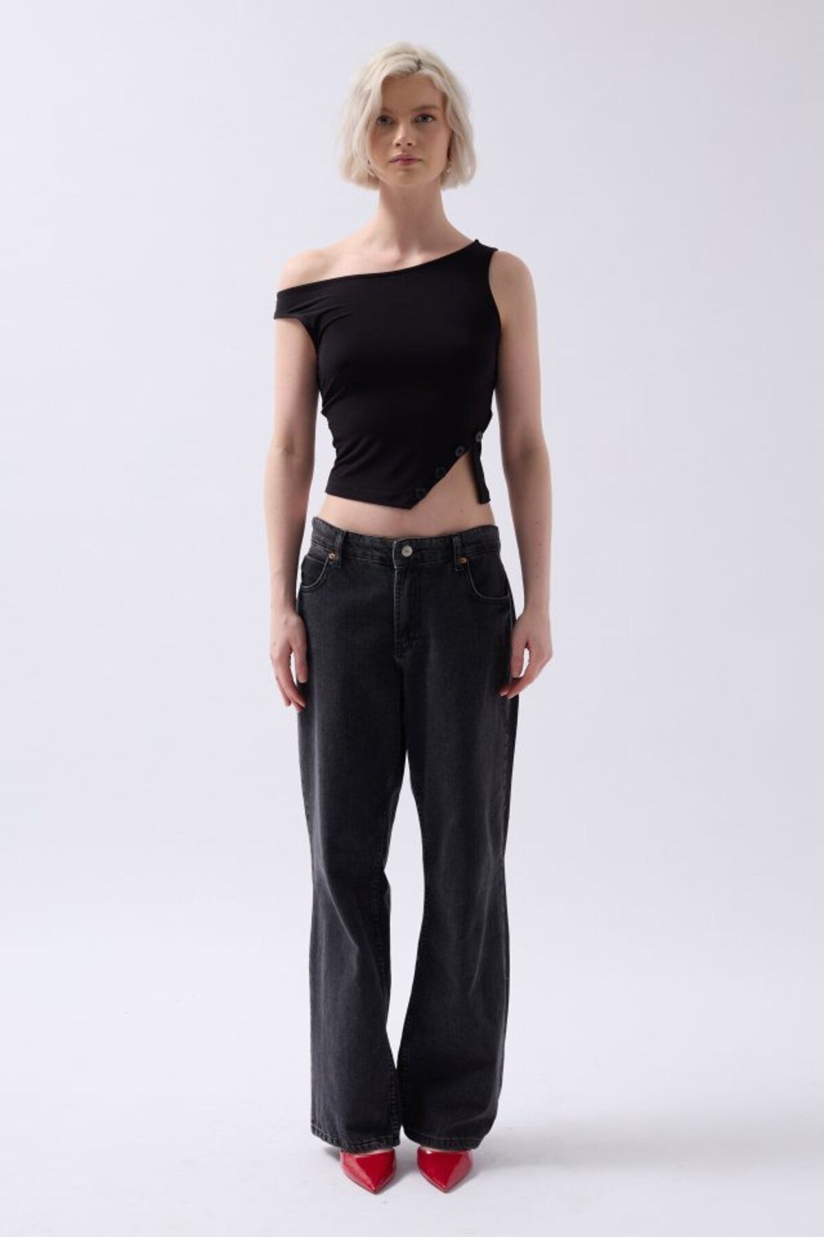 ETİLER COLLECTION Kayık Yaka Yırtmaç Detay Bluz