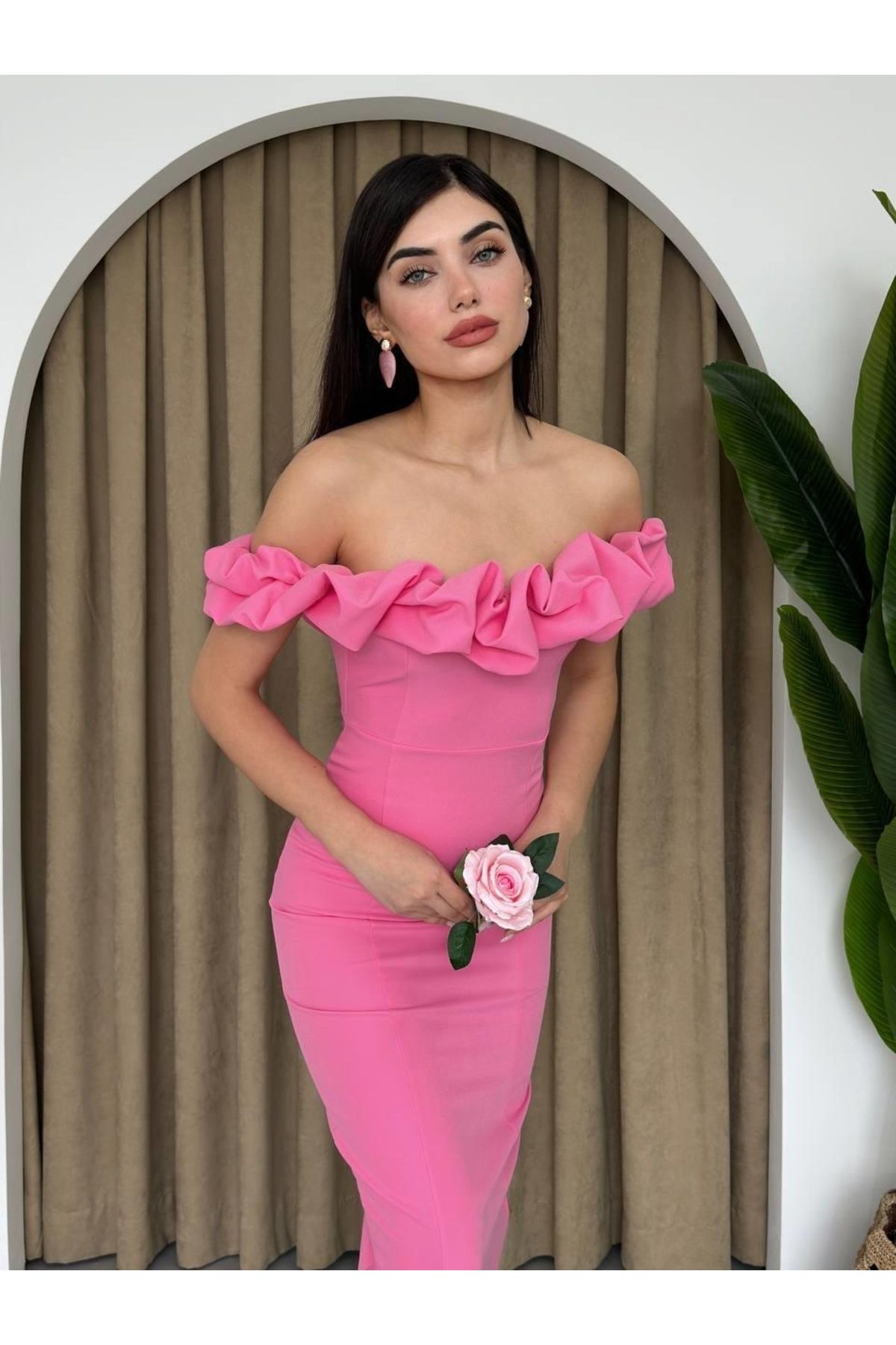 ETİLER COLLECTION Popi Madonna Yaka Kalem Elbise