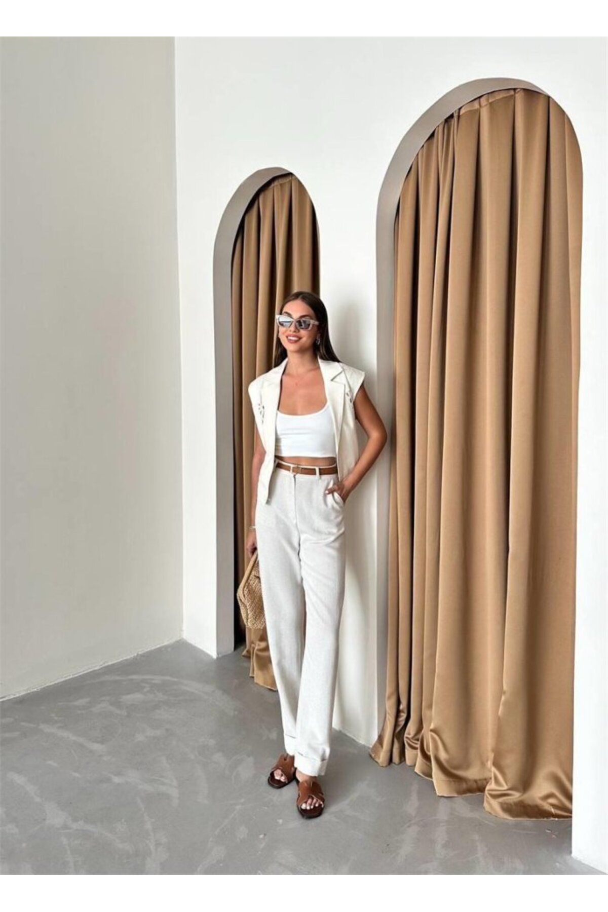 ETİLER COLLECTION GABARDİN YELEK DANTEL DETAYLI - Ham