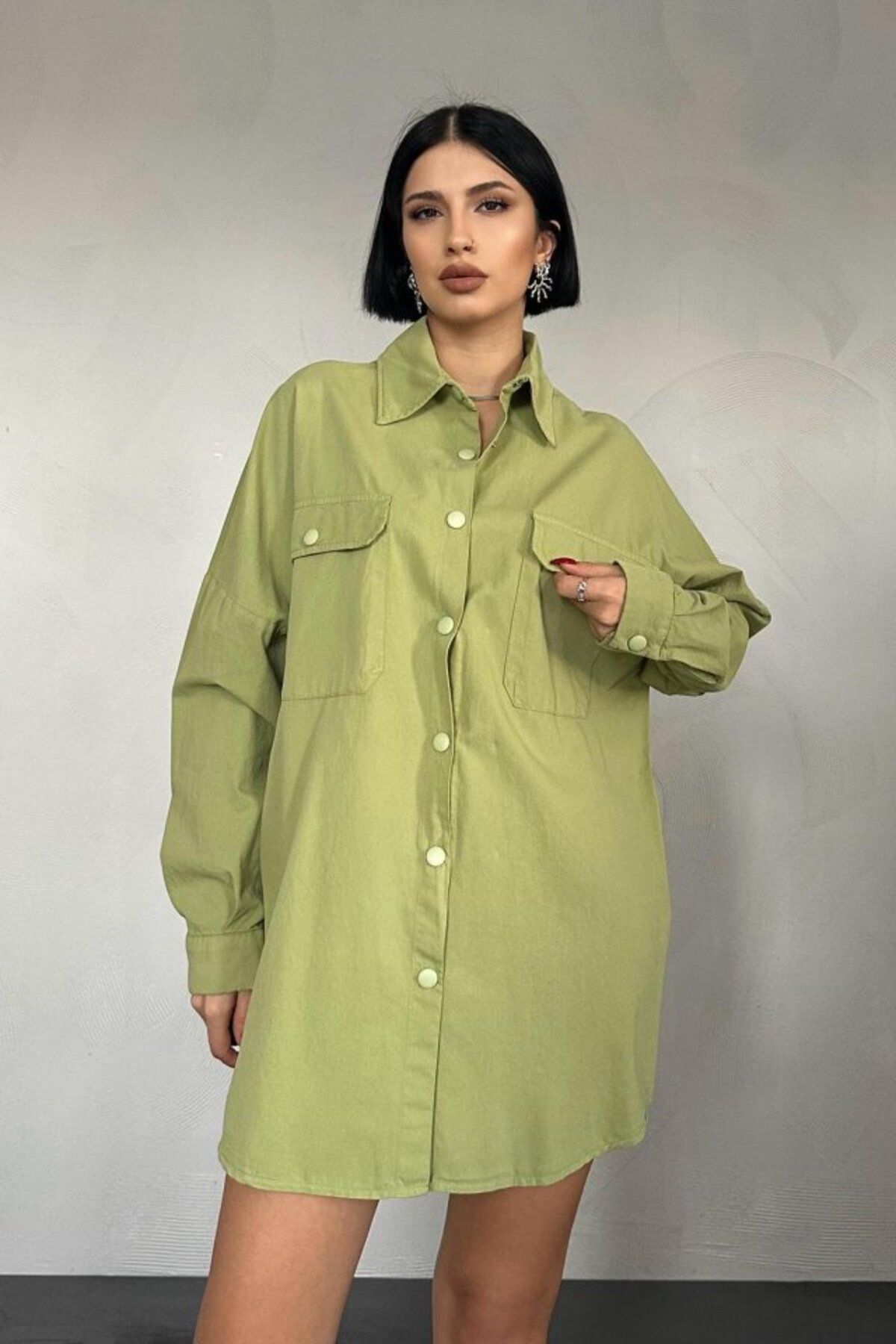 ETİLER COLLECTION Yeşil Çift Cep Kapaklı Çıtçıtlı Gömlek