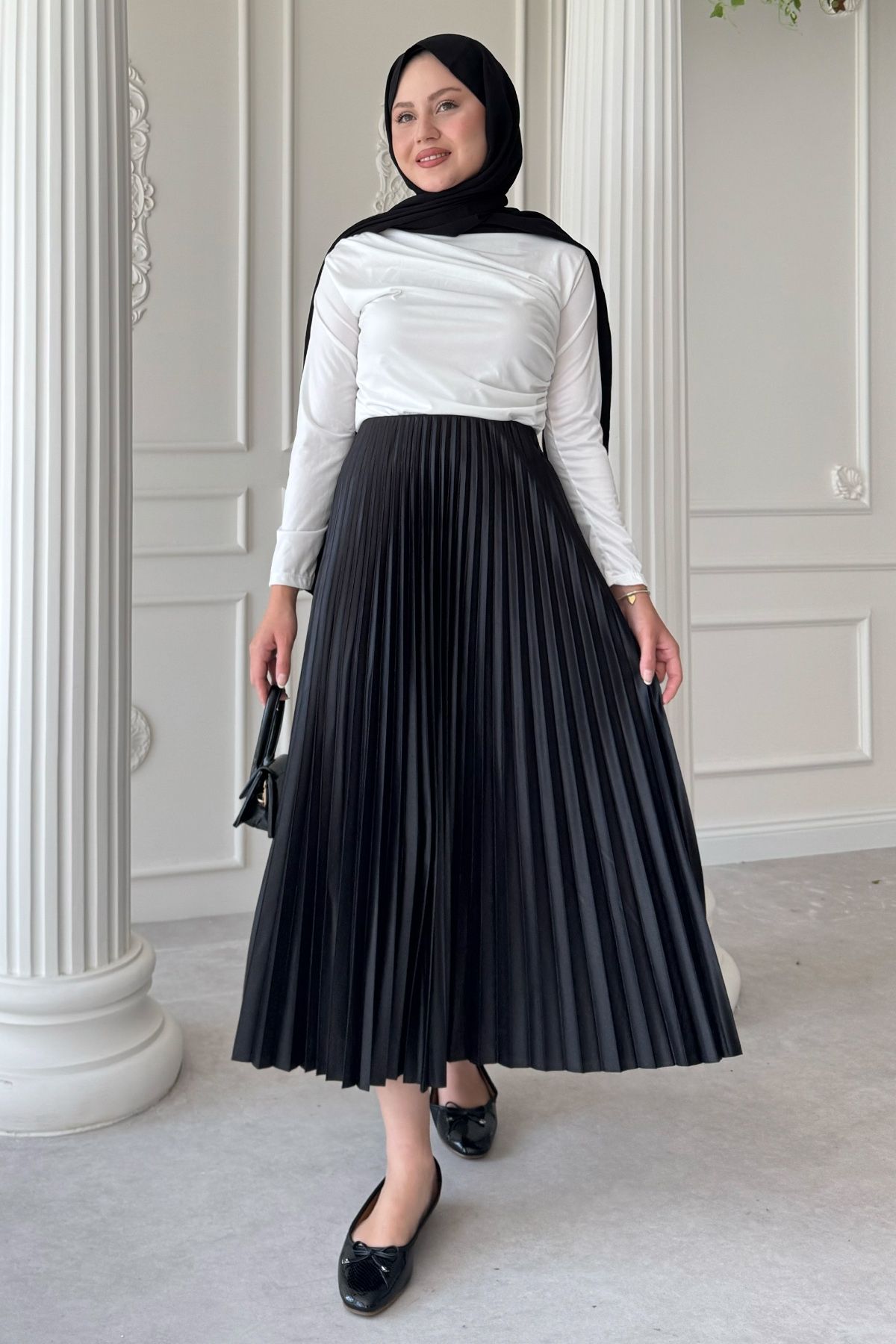 InStyle Piliseli Siyah Etek
