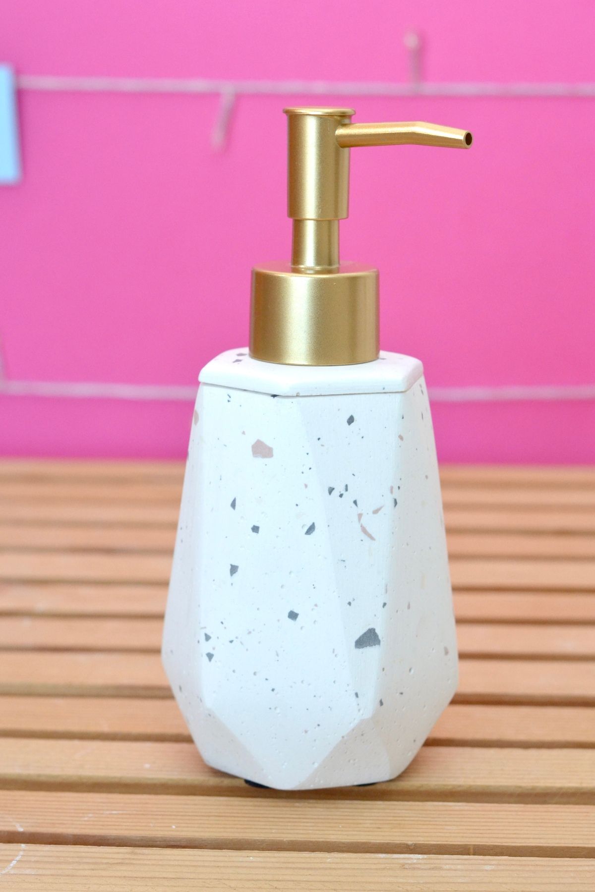 Bİ DOLU DÜKKAN Karışık Renkli Terrazzo Desenli Sıvı Savunluk | Mat Pompalı Sabunluk | Banyo Aksesuarı