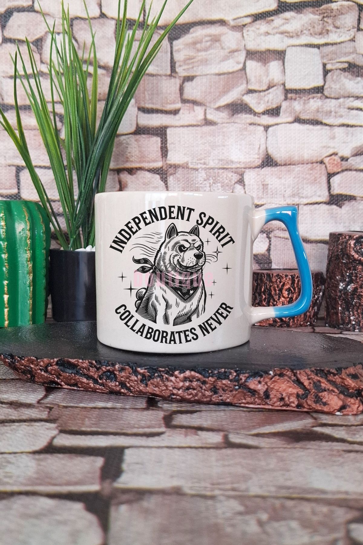 qoeuyl boutique Colloborates Never Yazılı Komik Bağımsız Köpek Esprisi Hediyelik Kulplu Kupa Bardak