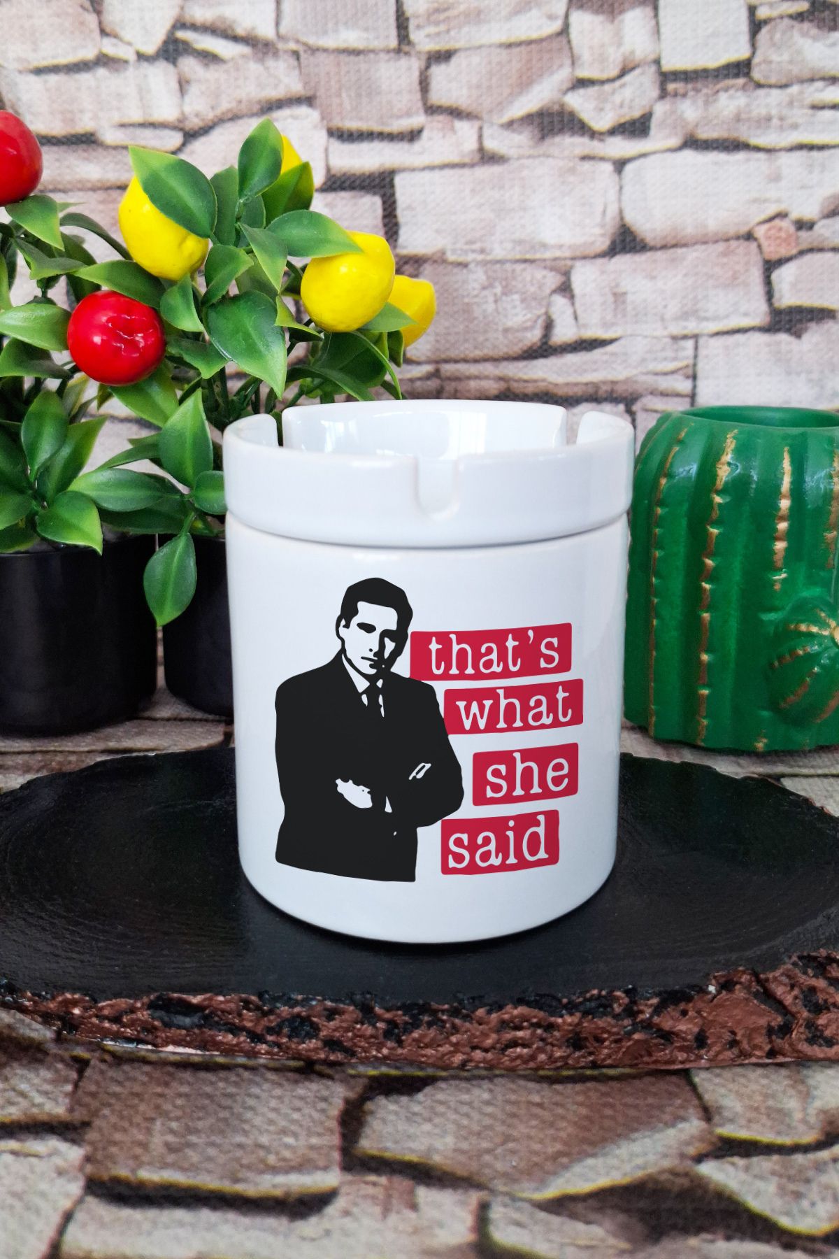 qoeuyl boutique That's What She Said No:4 Red Michael Scott The Office Baskılı Seramik Kapaklı Kokusuz Küllük