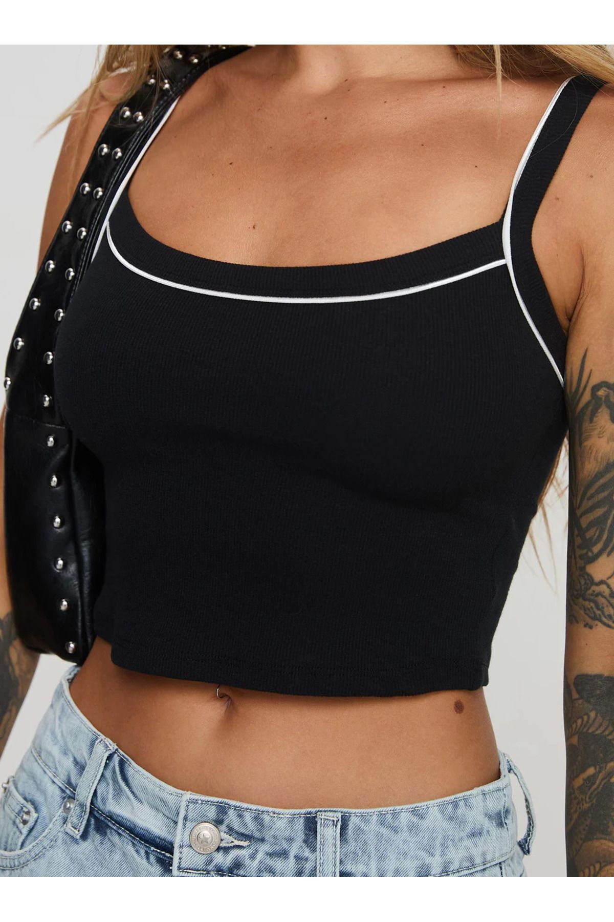 fablair Siyah Beyaz Biyeli Kaşkorse Askılı Crop Atlet