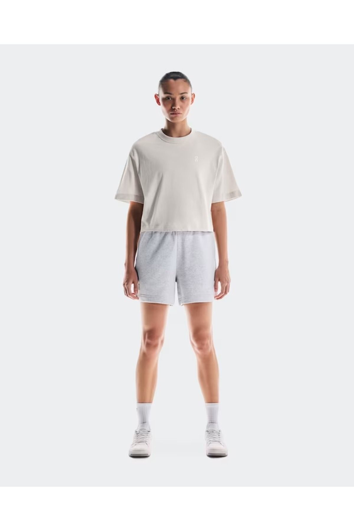 ON Club Boxy-T Graphic, Tenis Temalı %100 Pamuklu Oversize Tişört