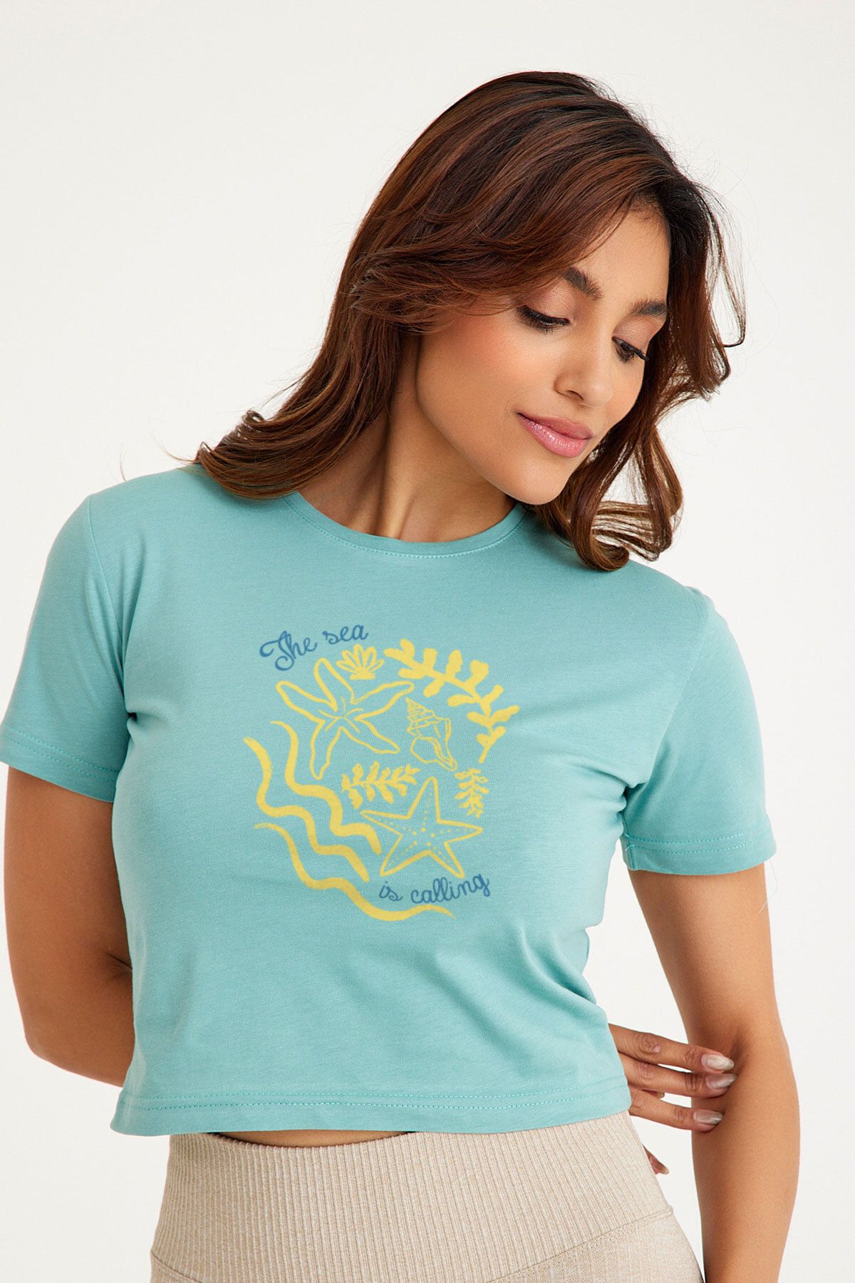 so cool The Sea is Calling Summer Vibe Deniz Güneş Kum Yaz Kadın Tişört Kısa Kollu T-shirt Mint Crop