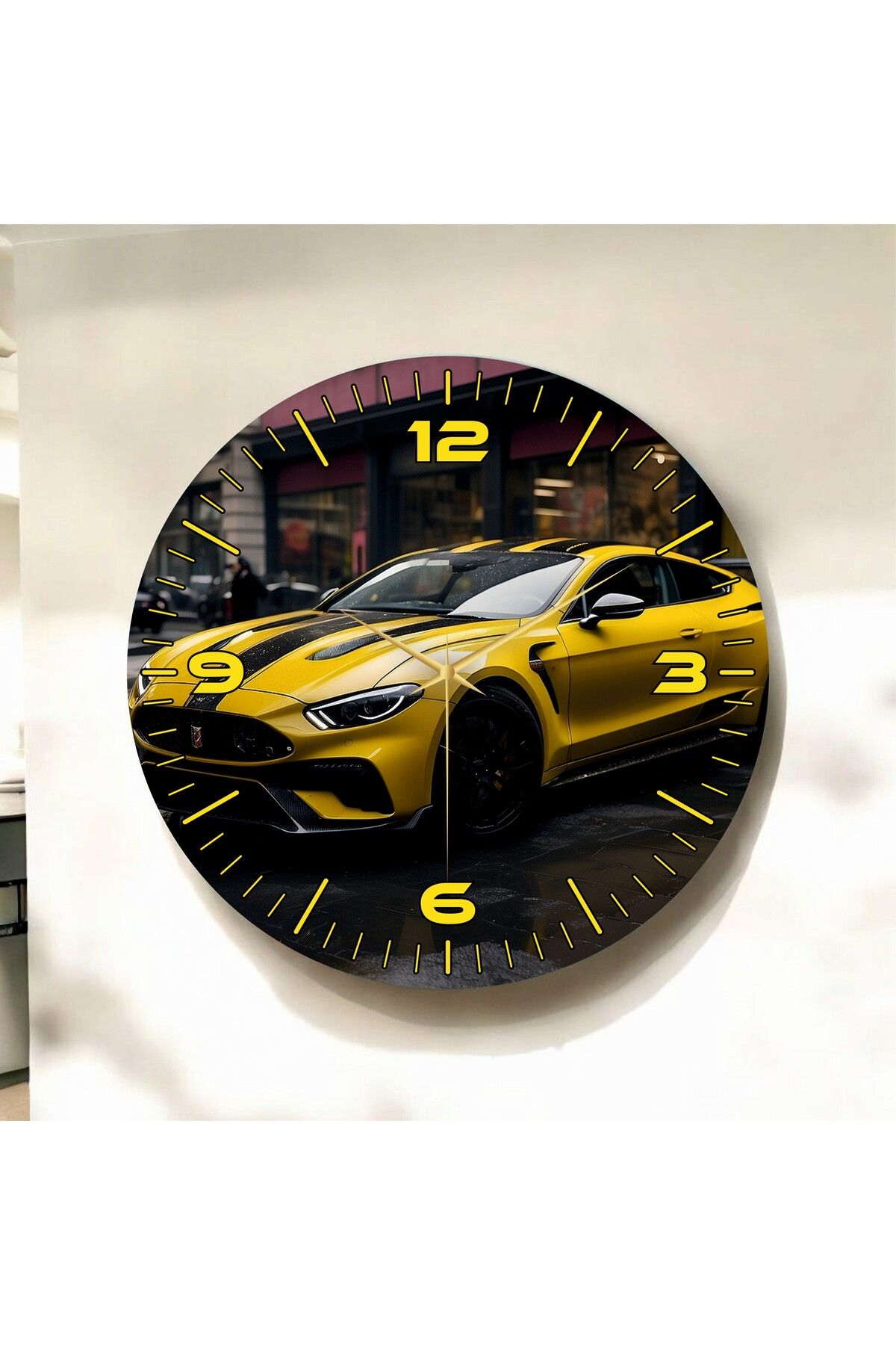 AA Shop Sarı Renkli Baskı Araba Desenli Sayılı Hediyelik Ahşap Sessiz Duvar Saati 50cm